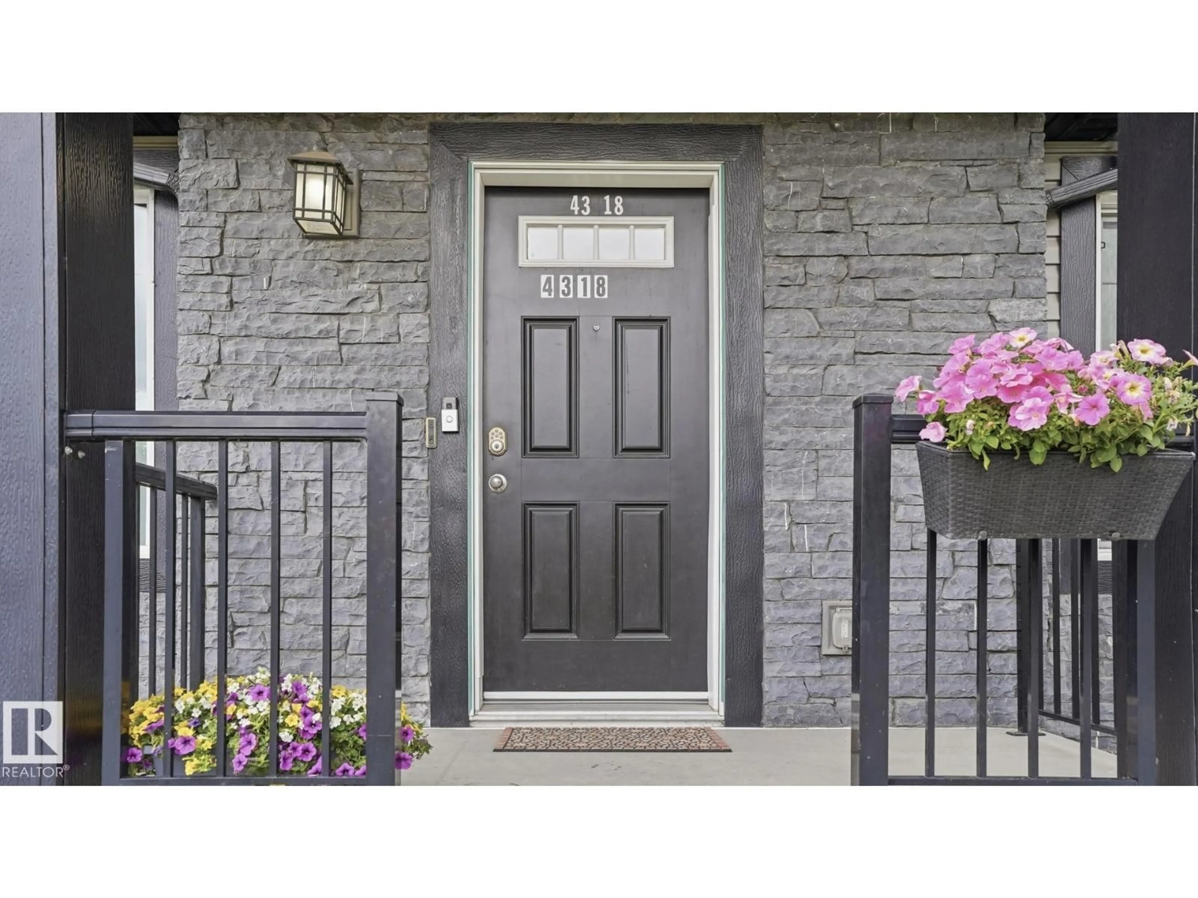 Indoor entryway for SW - 4318 ANNETT CM, Edmonton Alberta T6W2V5