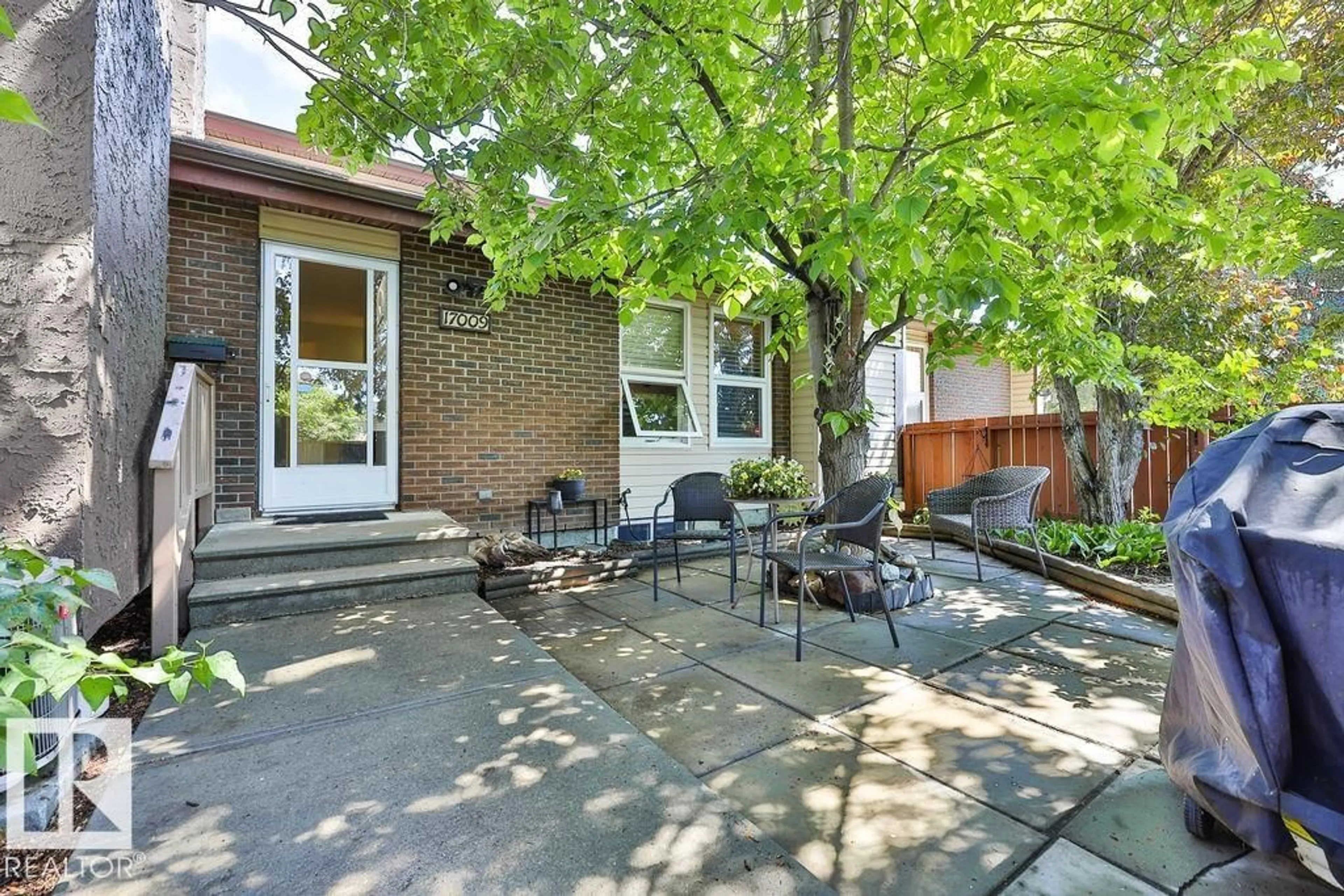 Patio, street for 17009 109 ST, Edmonton Alberta T5X3E2