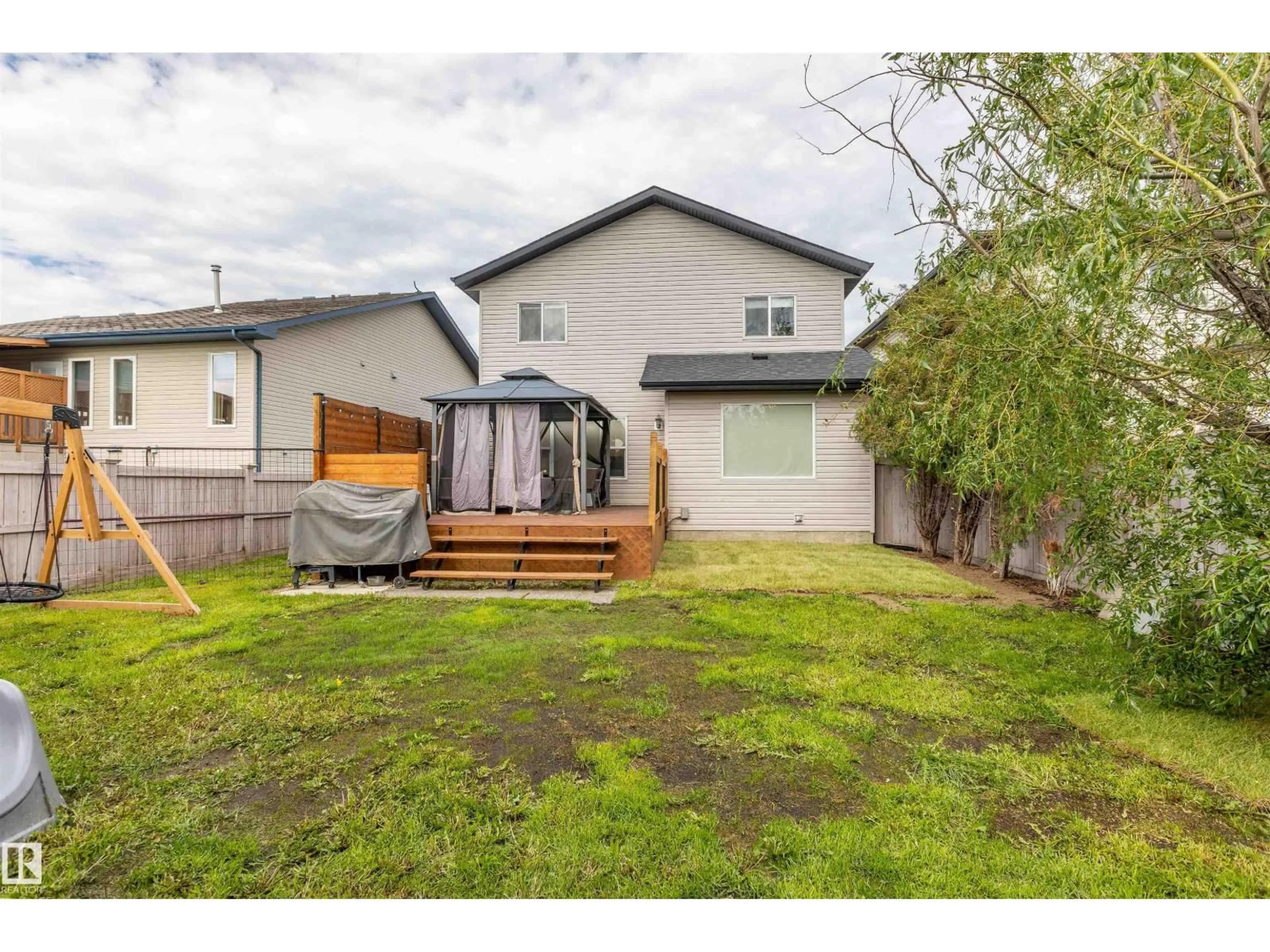 Unknown for 8006 96 ST, Morinville Alberta T8R1W1