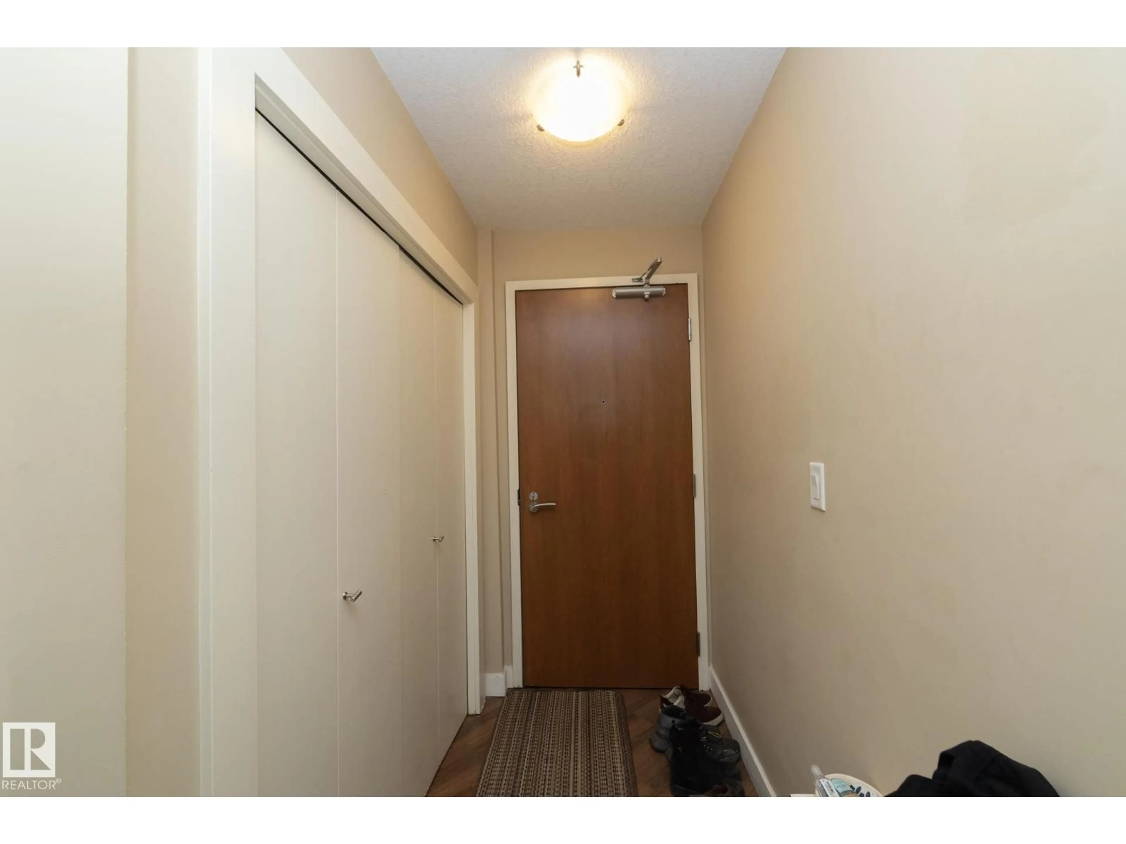 Unknown for 1004 104 ST NW, Edmonton Alberta T5J0B5