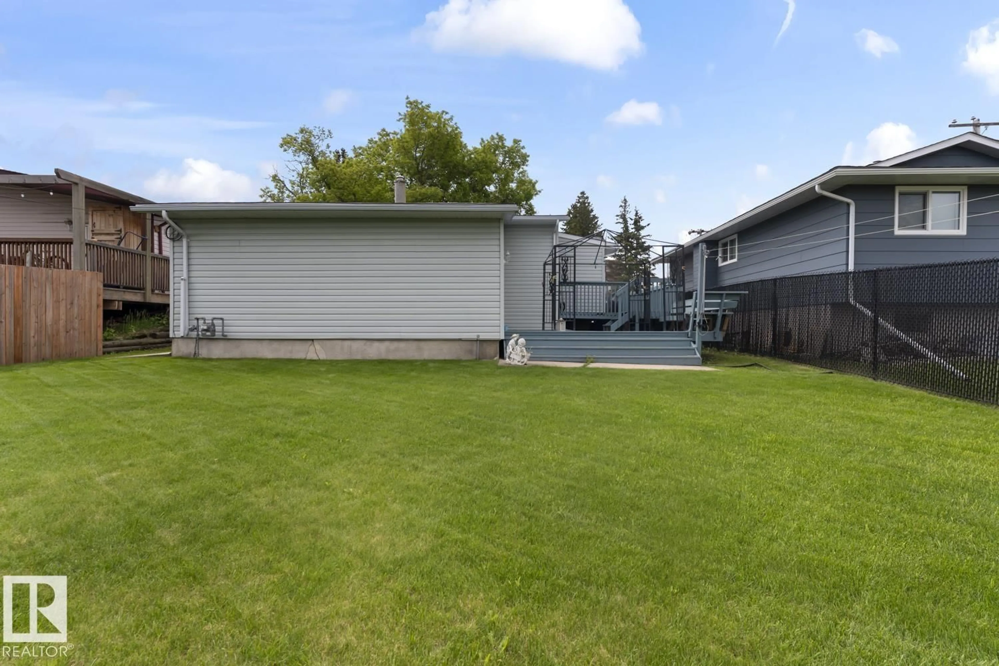 Unknown for 608 17 AV, Cold Lake Alberta T9M1L4