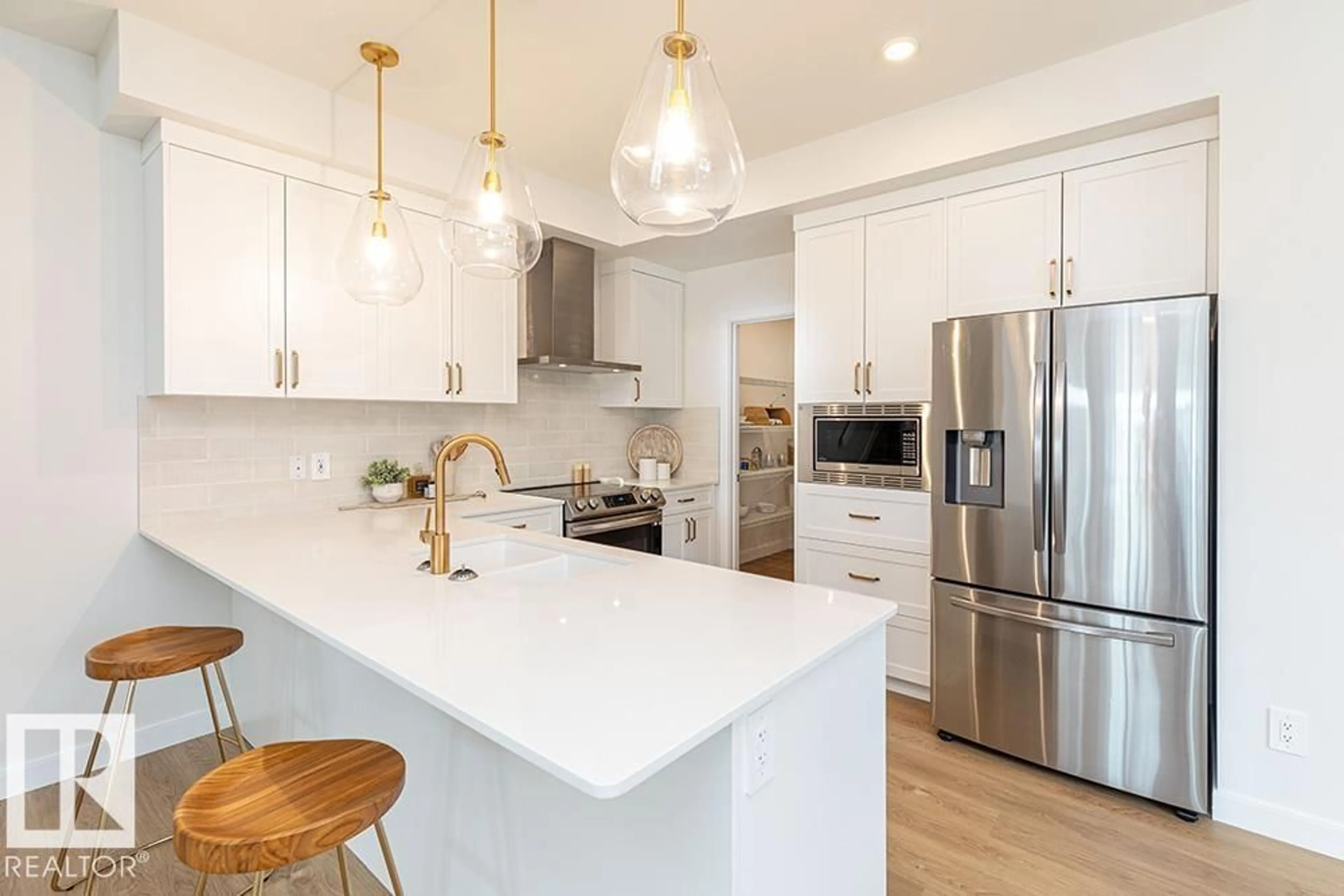 Open concept kitchen, unknown for 2012 CALLIHOO LI, Edmonton Alberta T6W4W4