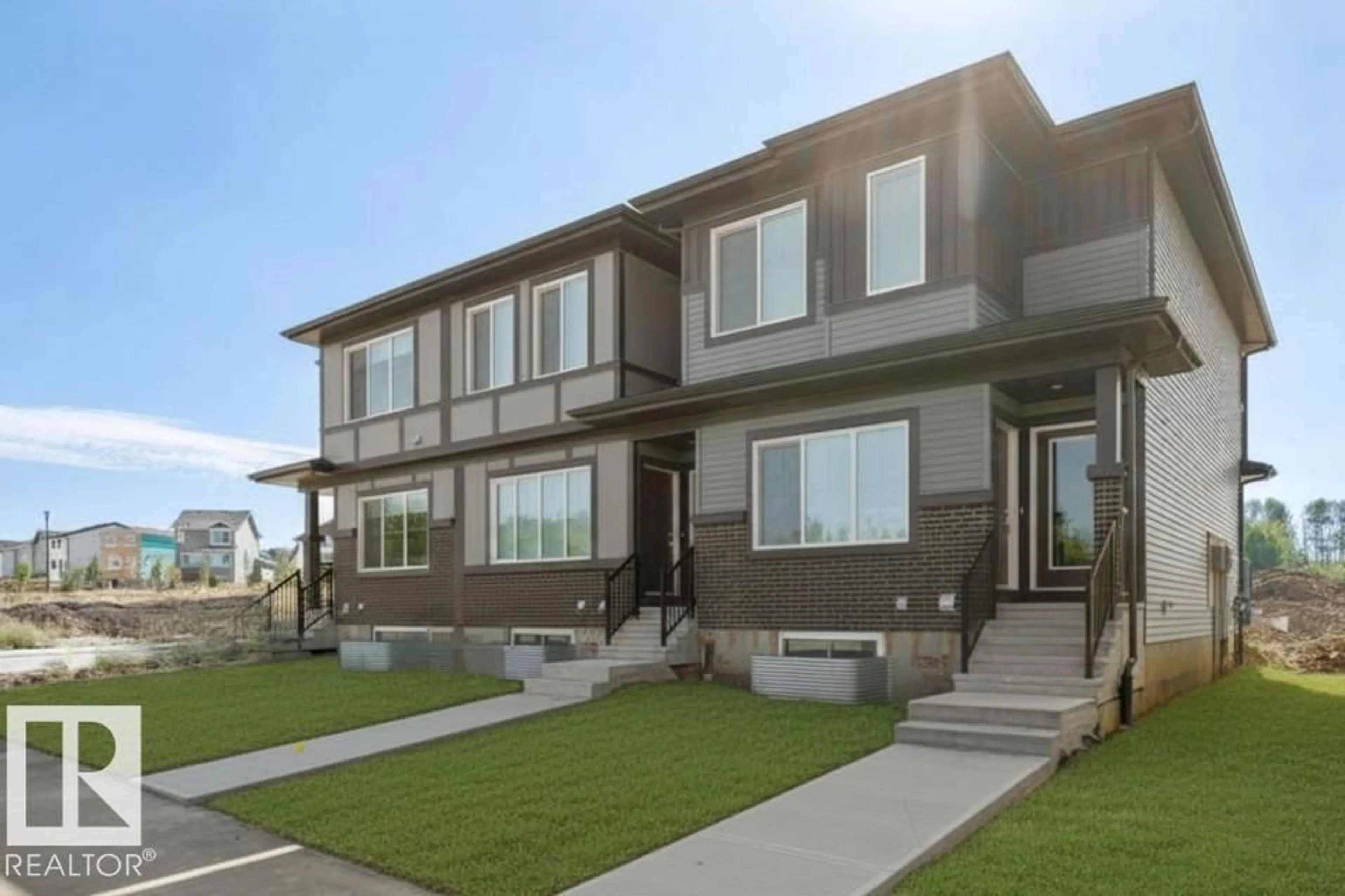 Home with vinyl exterior material, street for 138 CHAPPELLE DR, Edmonton Alberta T6W1A7