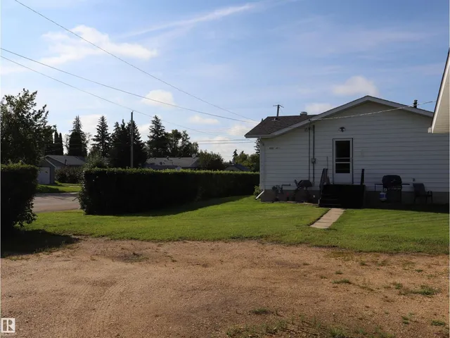 5530 46 STREET, Barrhead 5