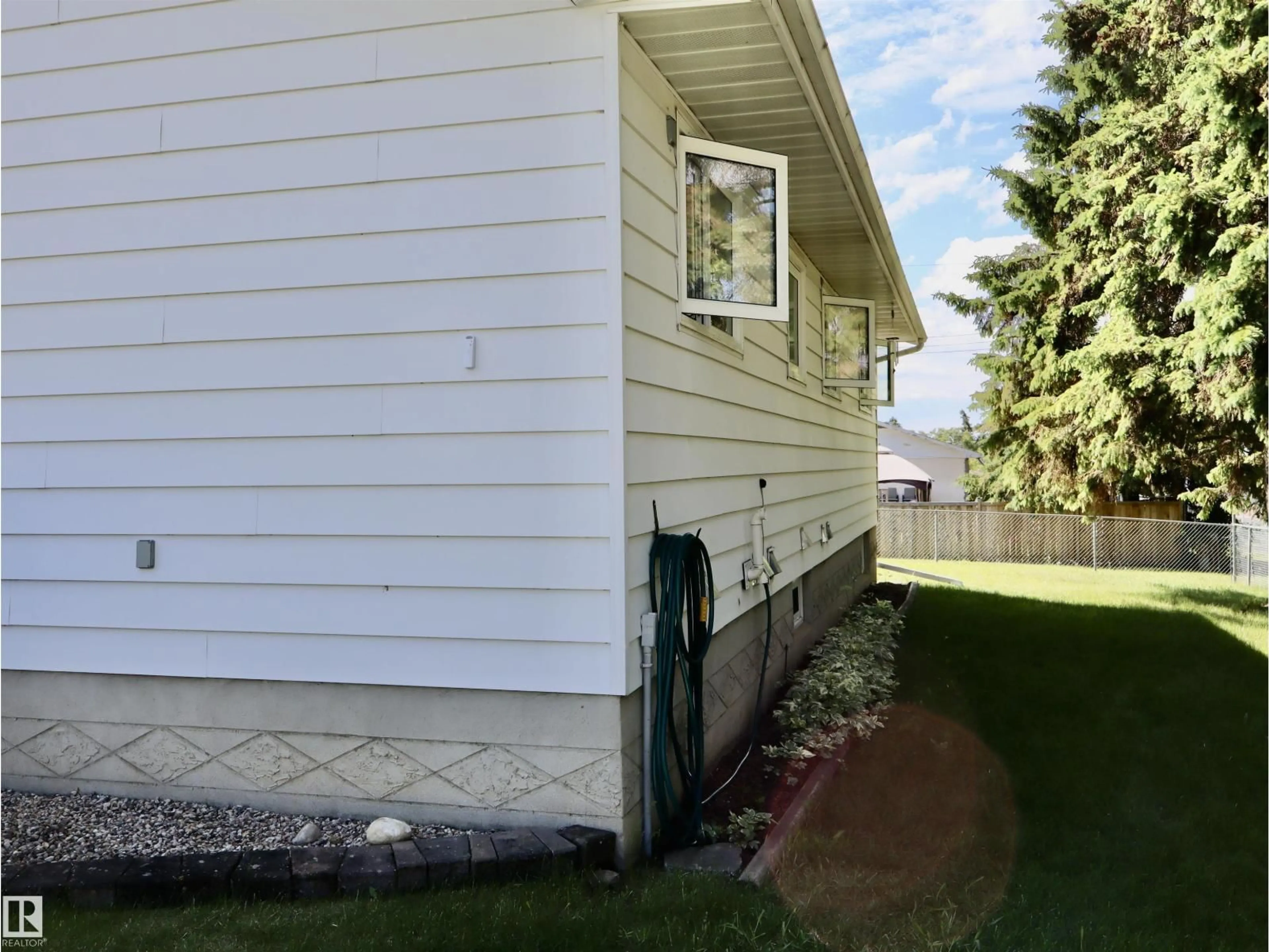 Unknown for 5530 46 STREET, Barrhead Alberta T7N1K6