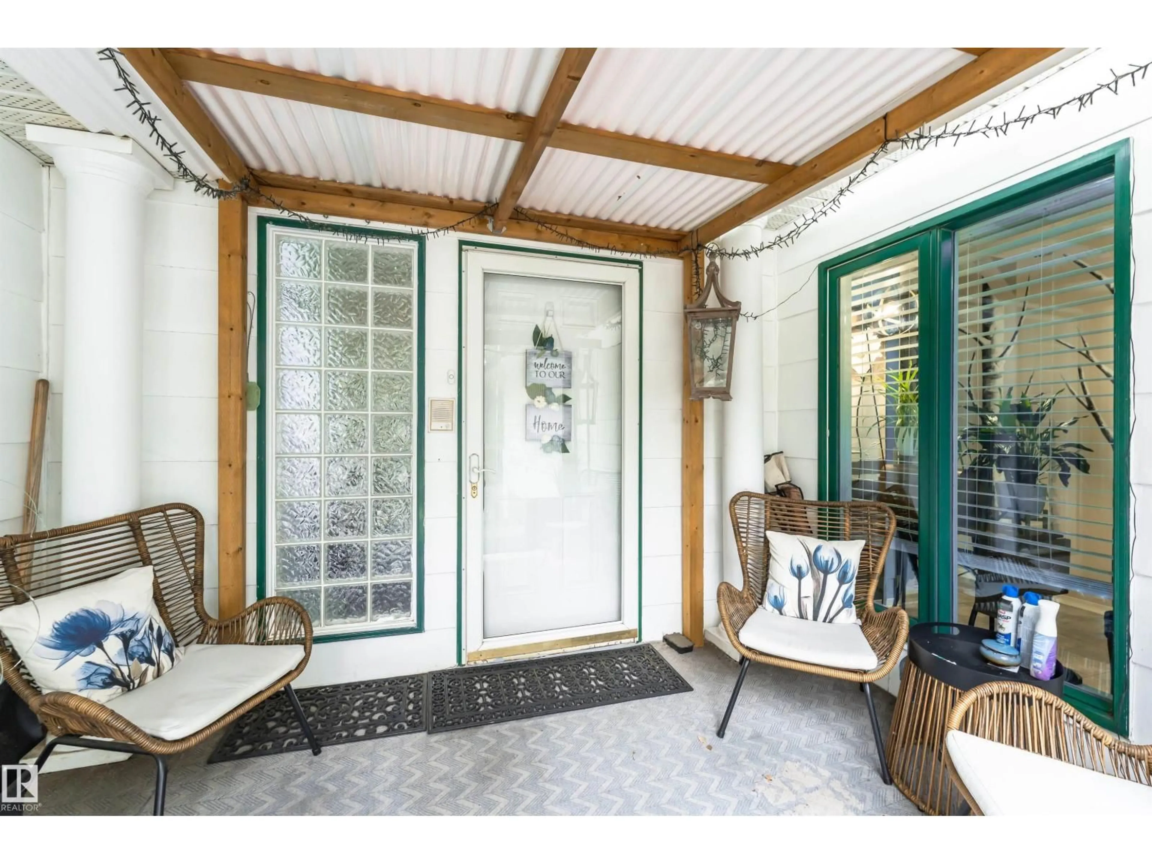 Indoor entryway for 53 STURGEON RD, St. Albert Alberta T8N0E8