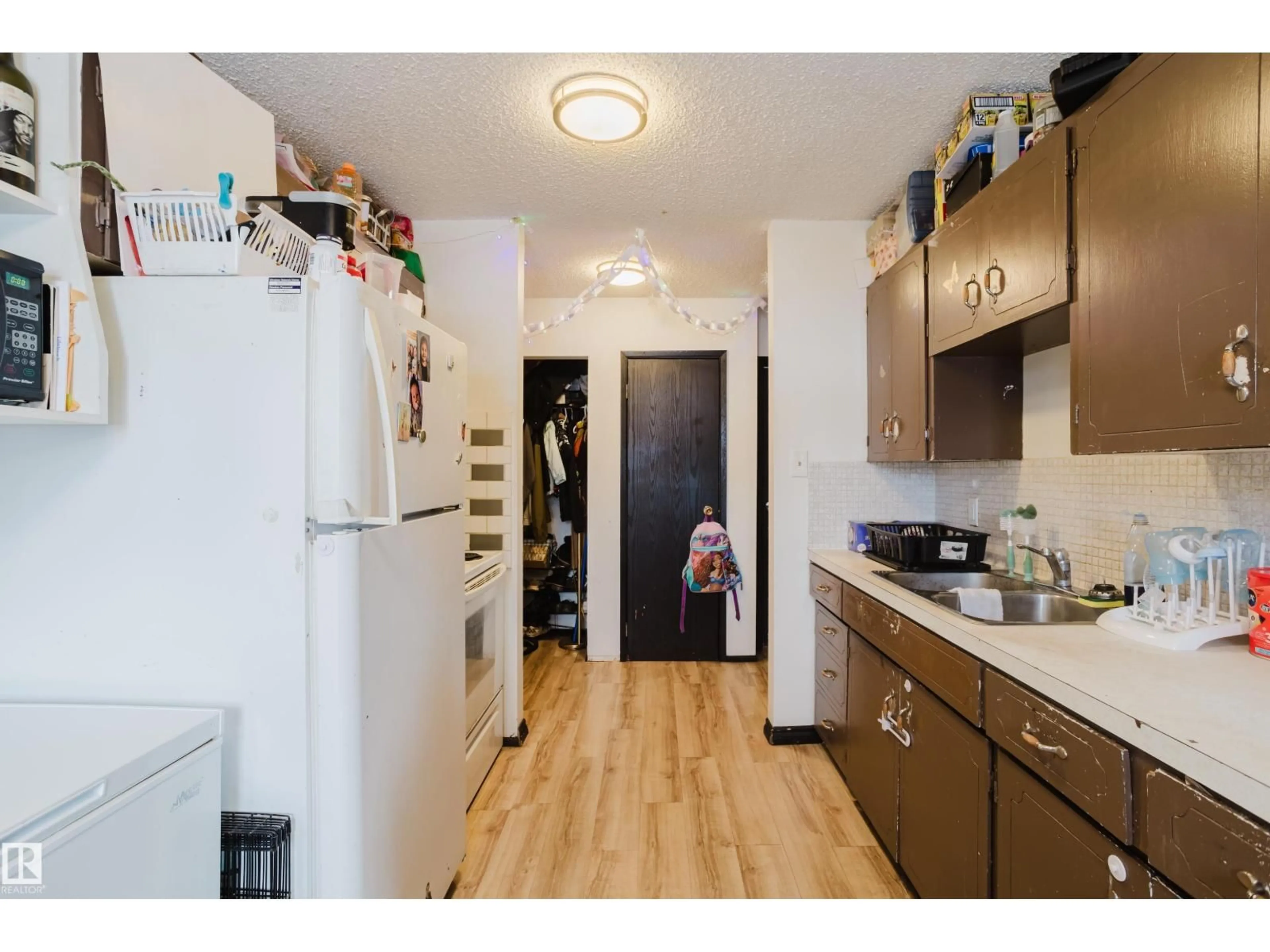 Standard kitchen, wood/laminate floor for 19 - 3917 54 ST, Wetaskiwin Alberta T9A1S6