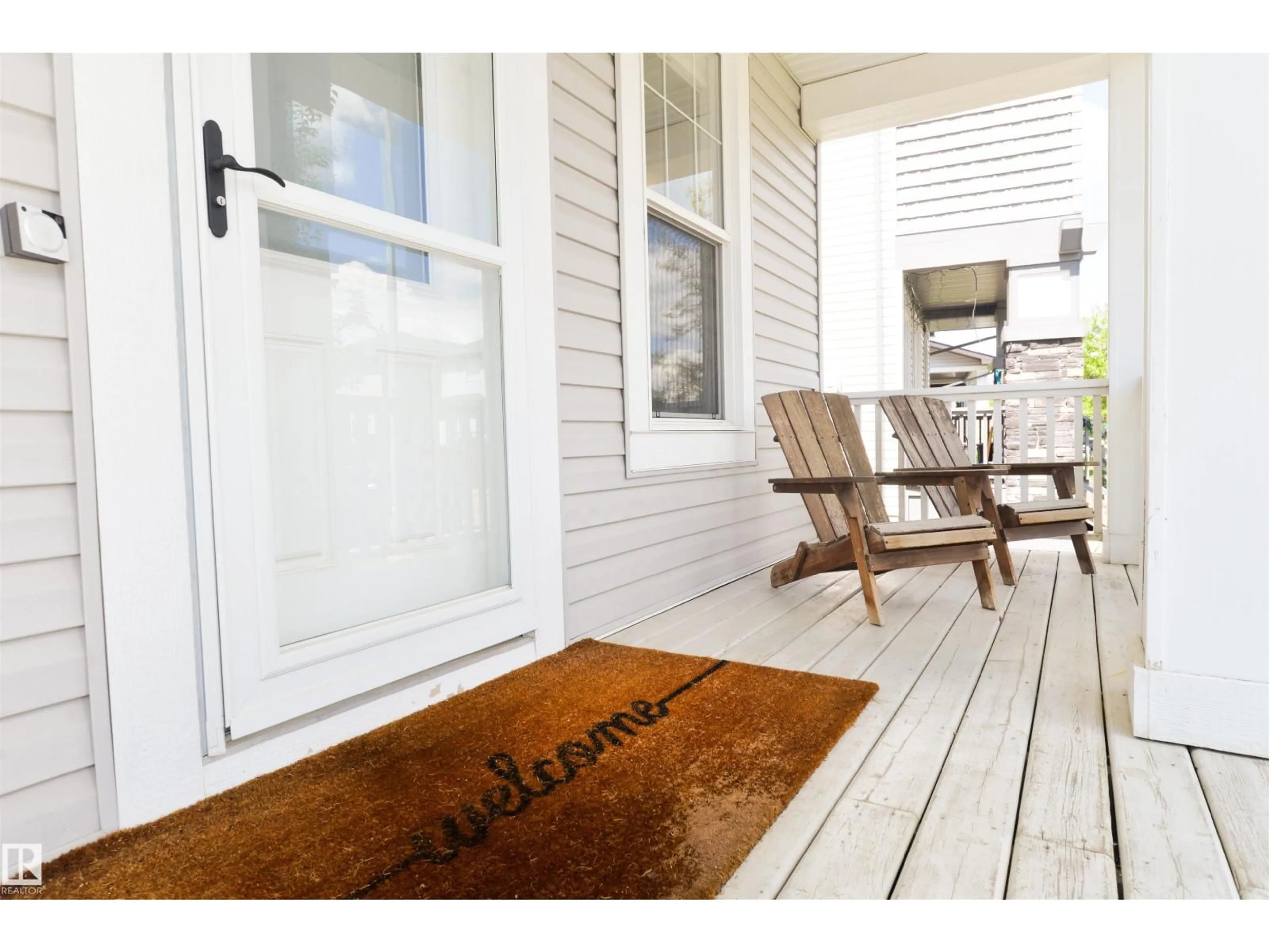 Indoor entryway for NW - 17544 58 ST, Edmonton Alberta T5Y0T7