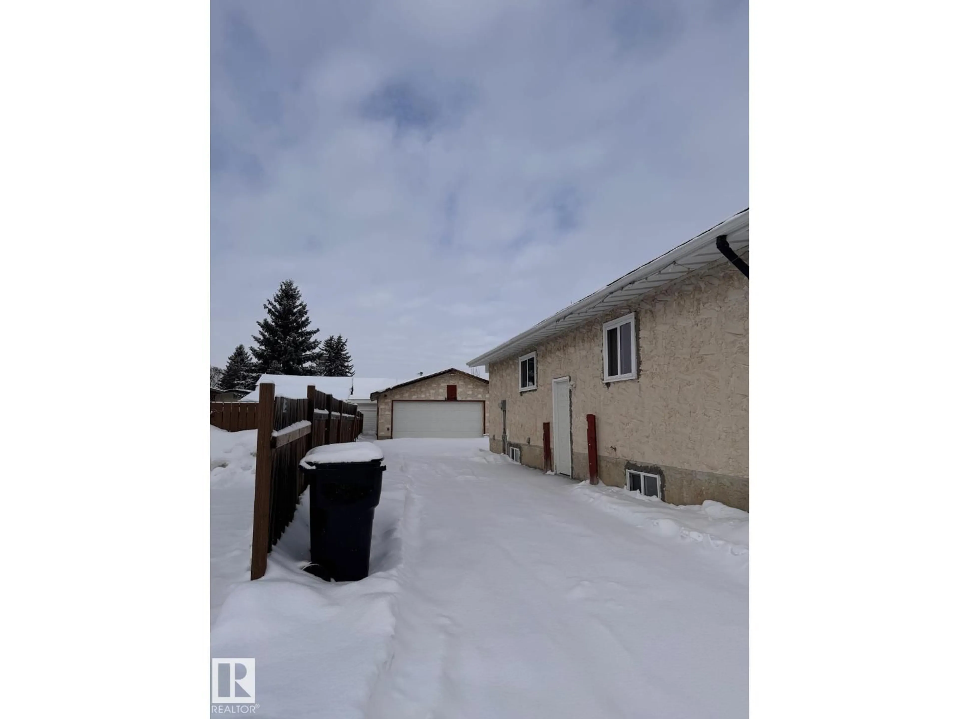 Unknown for NW - 2910 132A AV, Edmonton Alberta T5A2Z3