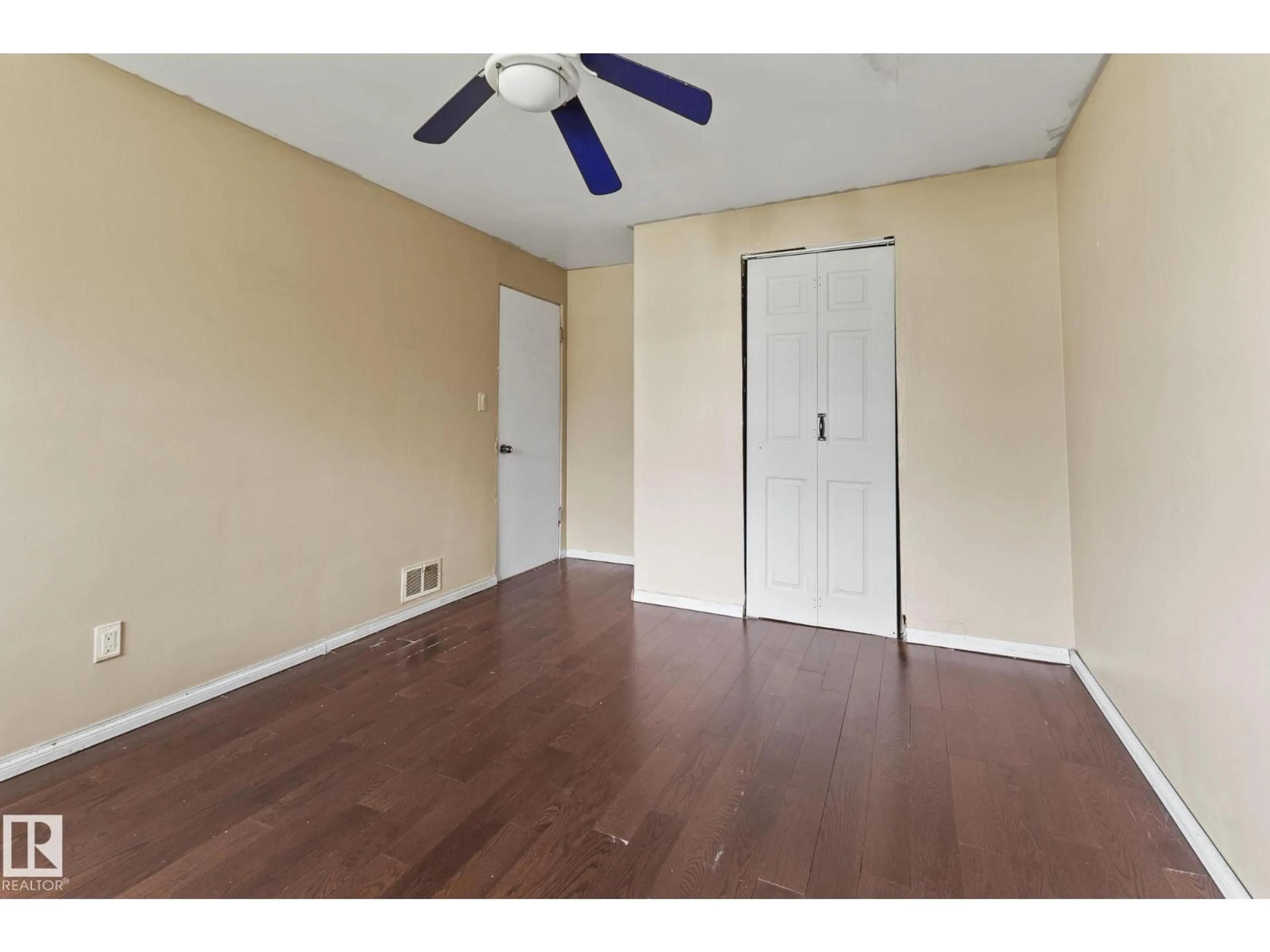 A pic of a room for #110 - 12988 122B AV, Edmonton Alberta T5L2X2