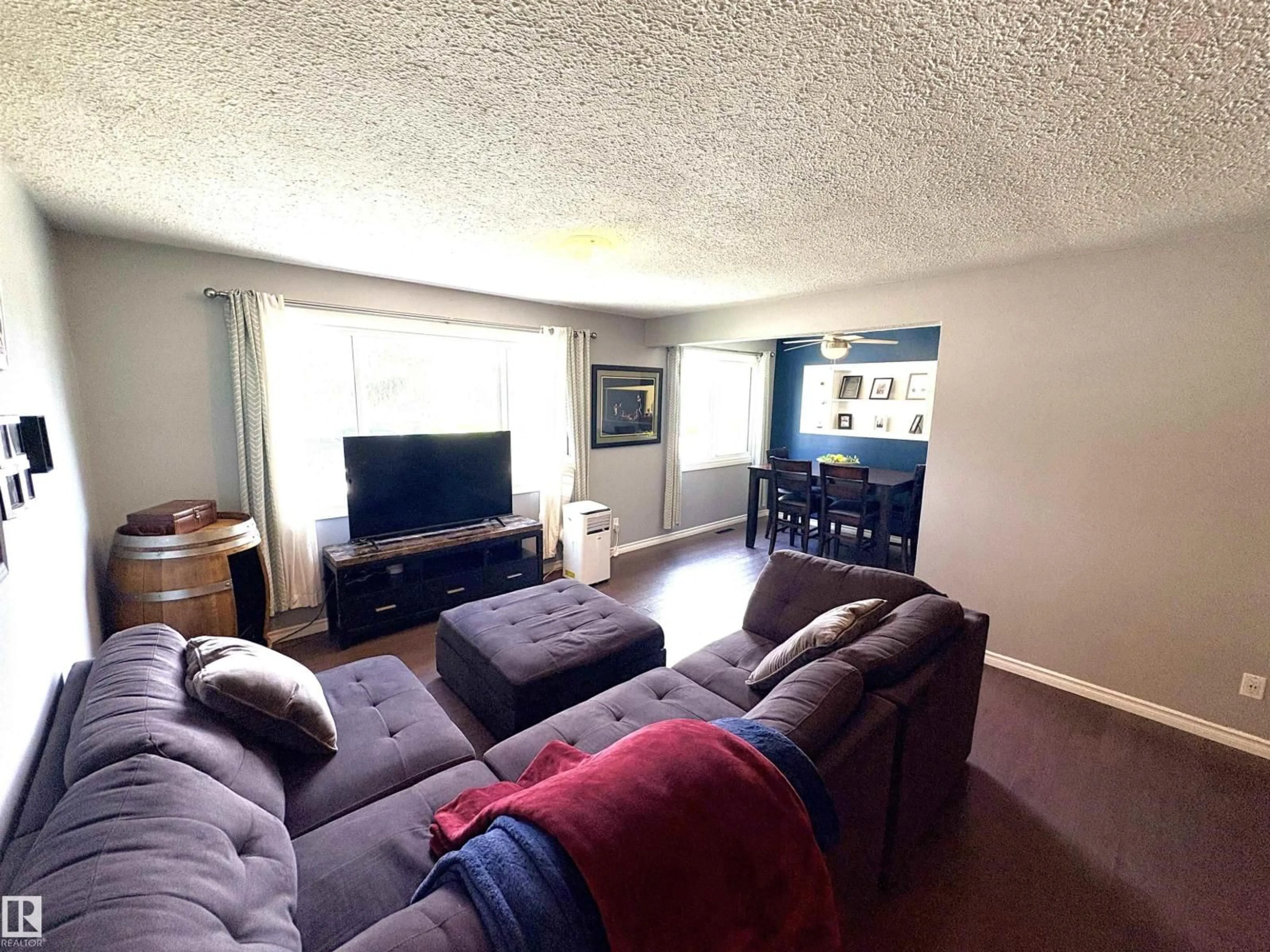 A pic of a room for 13316 106 ST, Edmonton Alberta T5E4S5