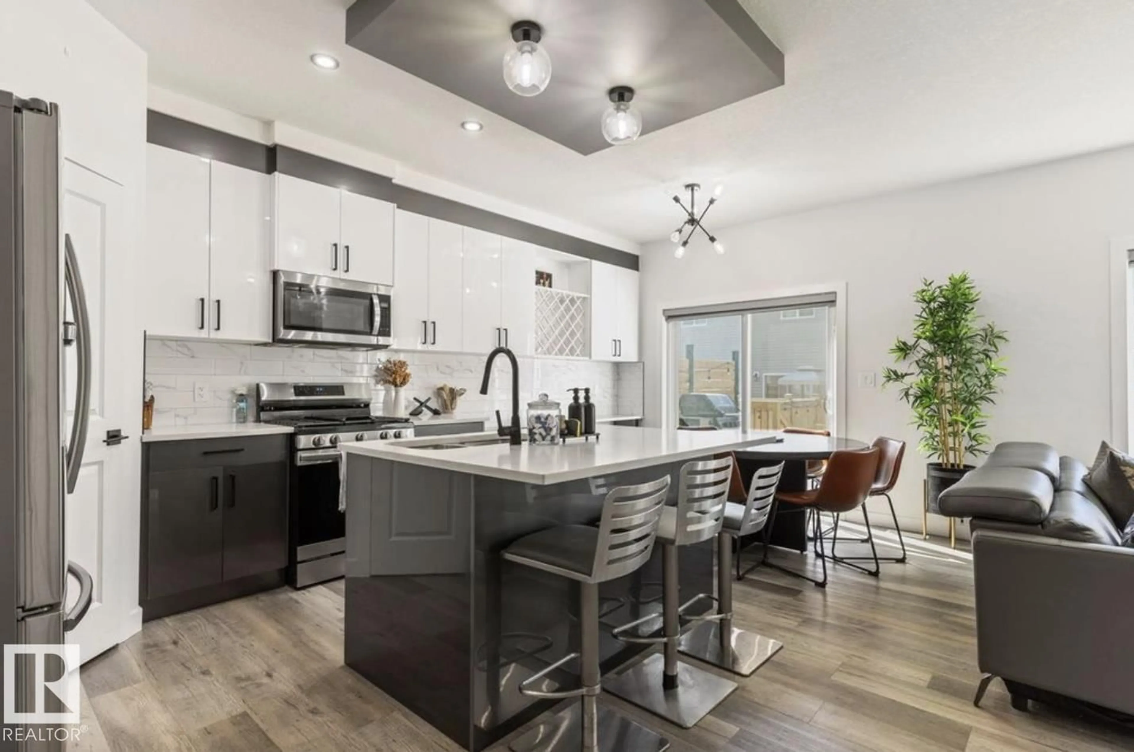 Open concept kitchen, ceramic/tile floor for 19703 29 AVENUE AVENUE, Edmonton Alberta T6M1M2