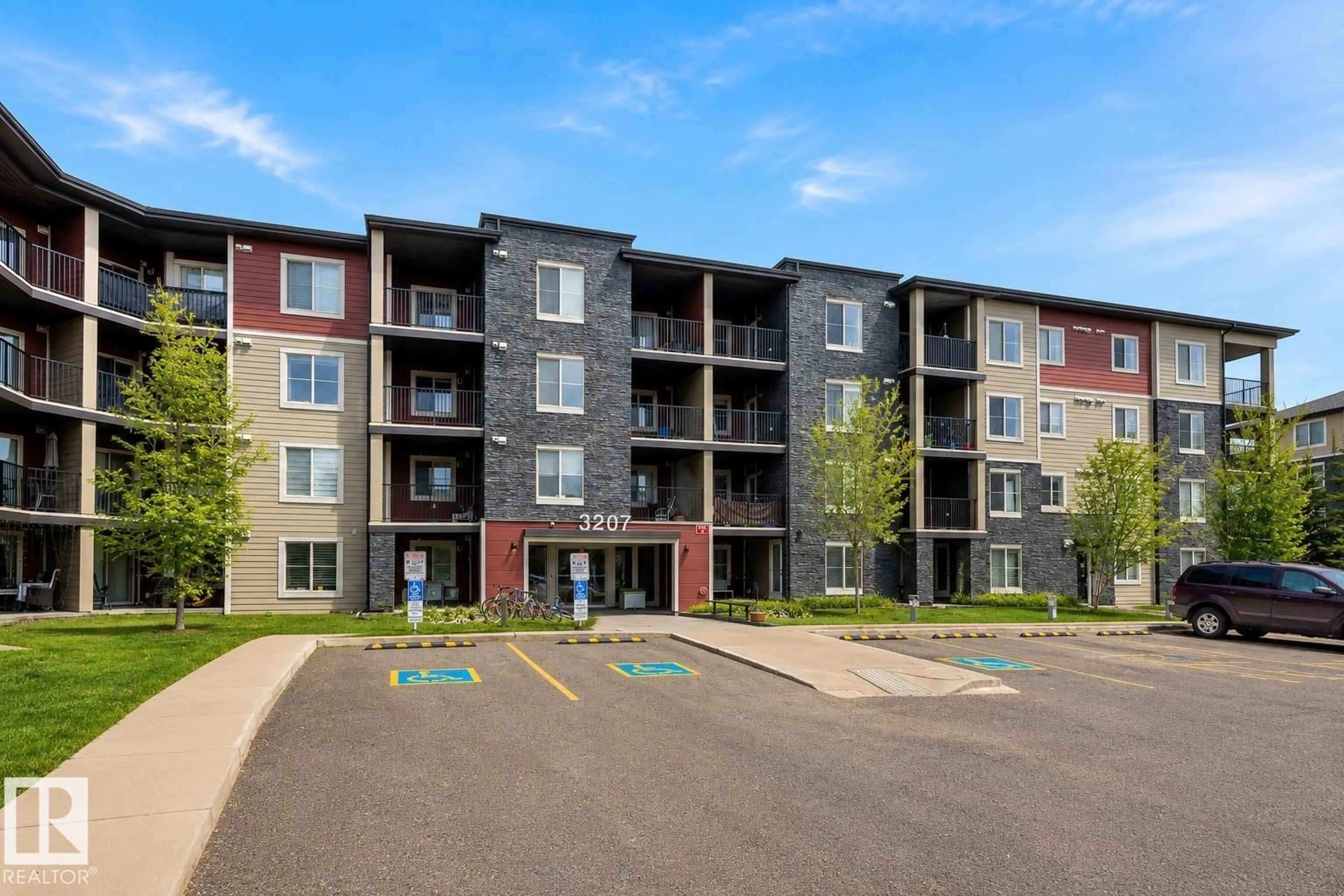 Unknown for 3207 - 117 JAMES MOWATT TR, Edmonton Alberta T6W3L6