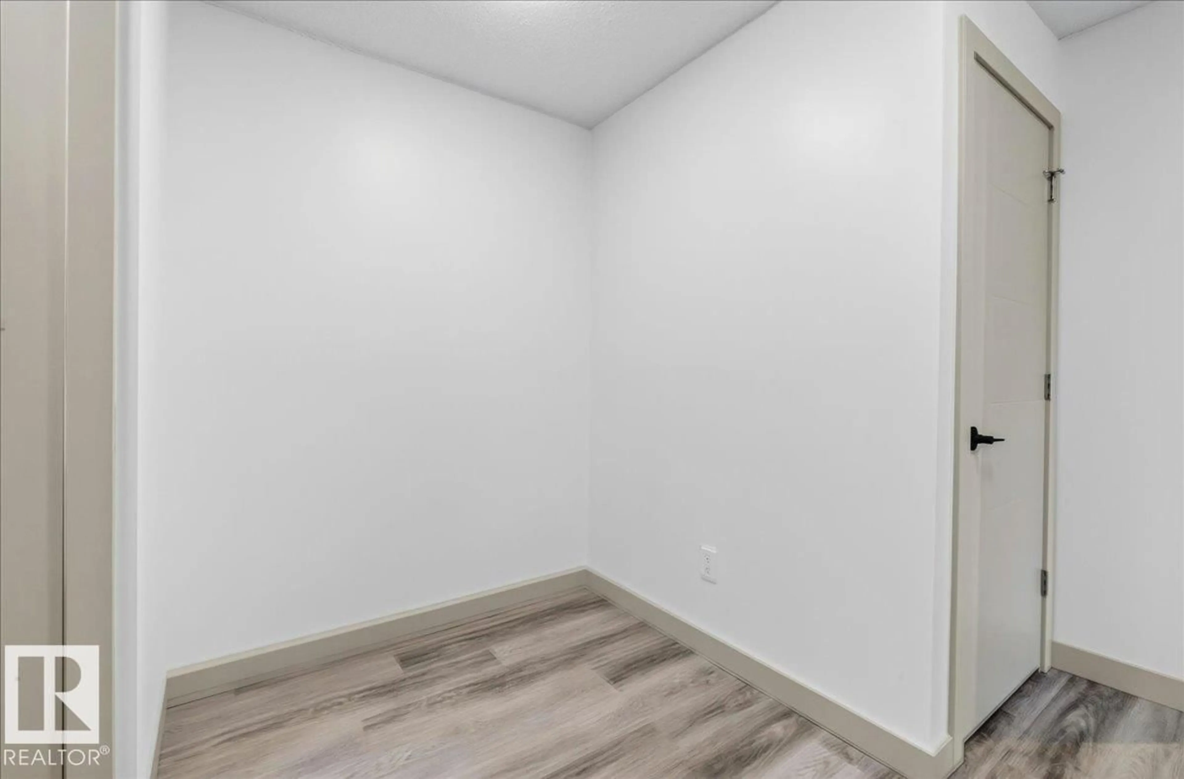 A pic of a room for #203 - 10624 123 ST, Edmonton Alberta T5N1P2