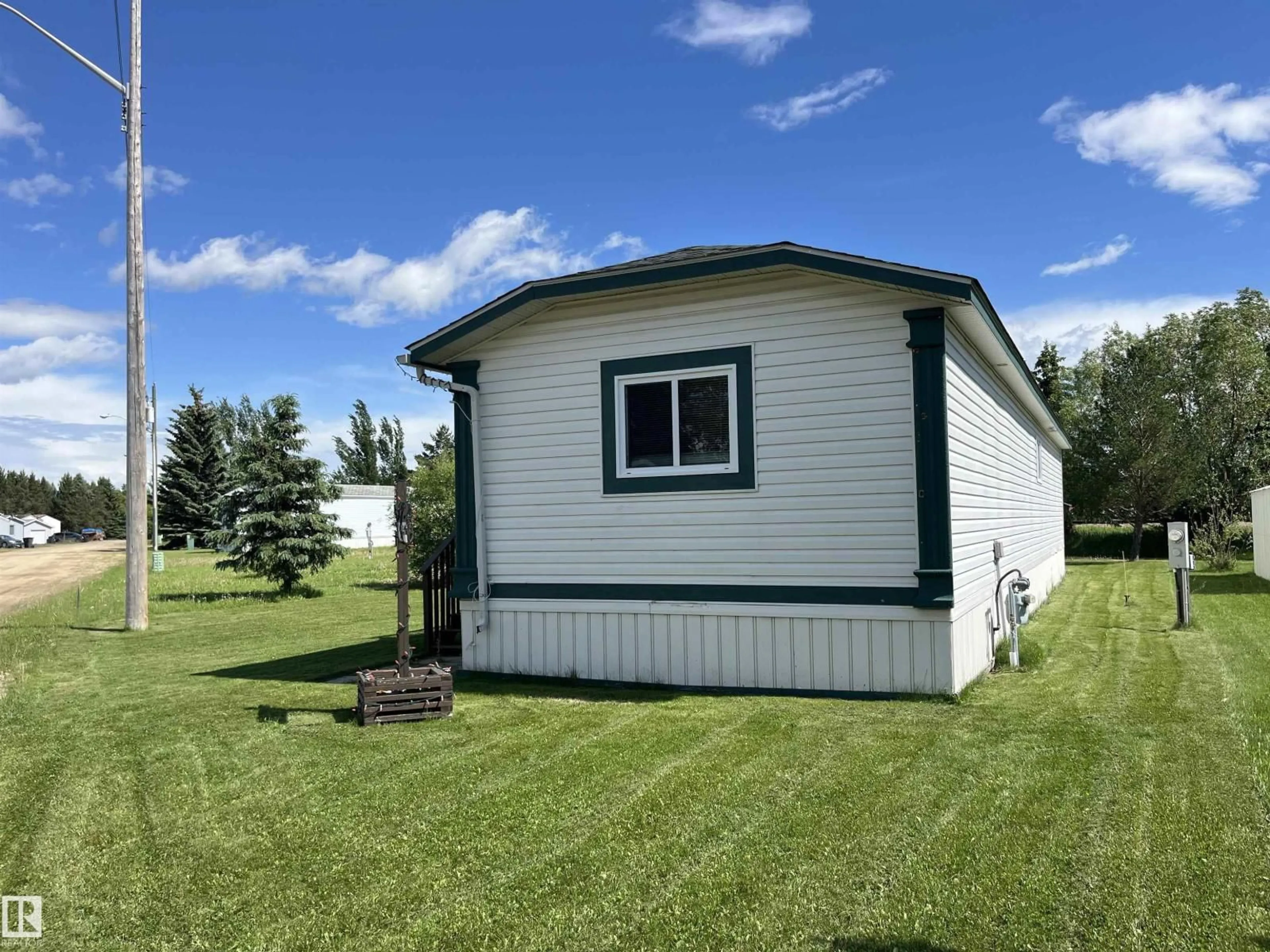 Shed for 54500 - 6611 RGE. RD. 275, Calahoo Alberta T8R1Z1