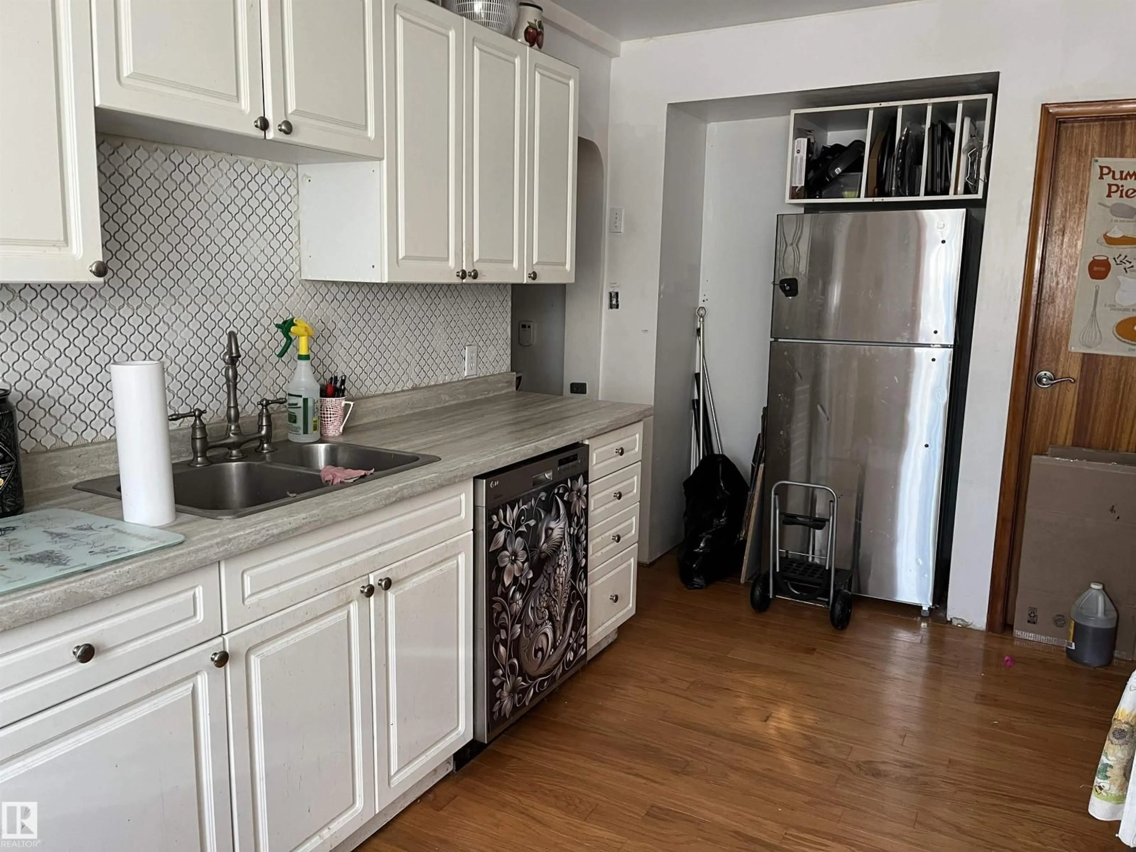 Standard kitchen, unknown for 5023 50 STREET, Vilna Alberta T0A3L0