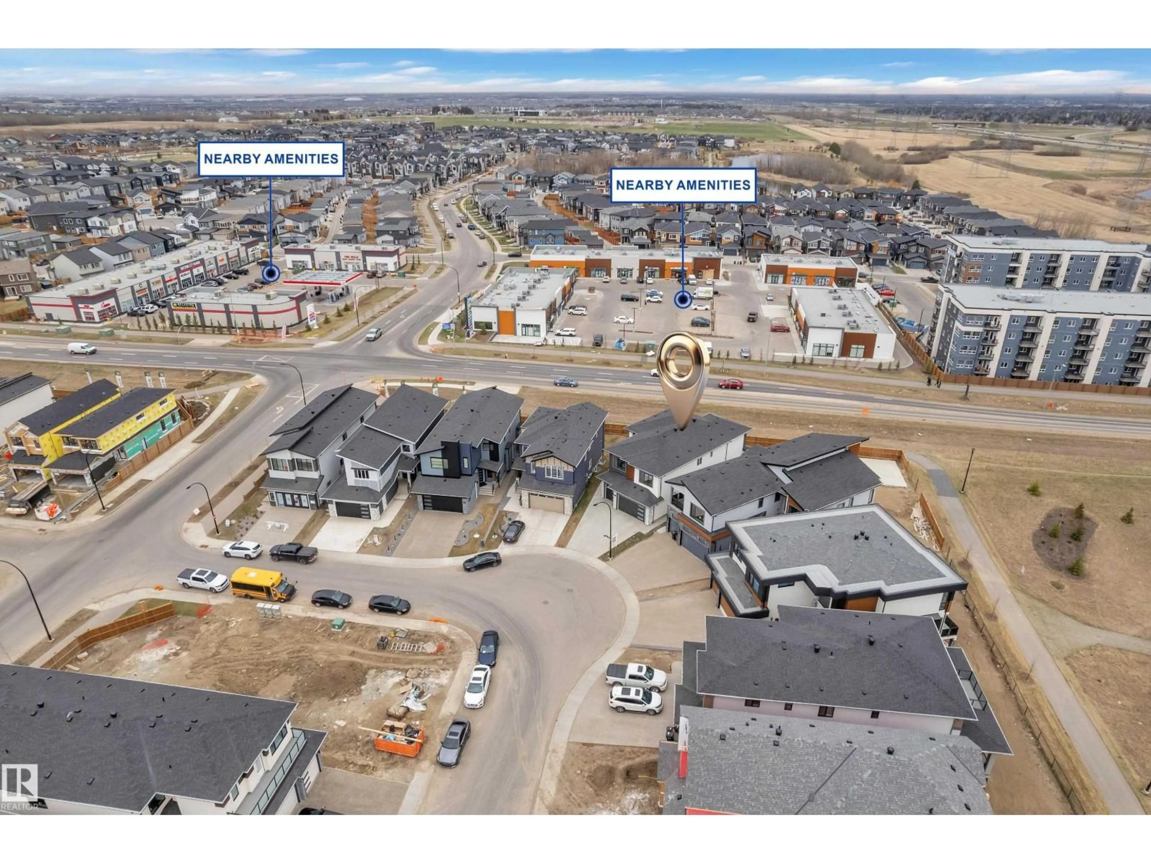 A pic from outside/outdoor area/front of a property/back of a property/a pic from drone, street for 204 33 STREET, Edmonton Alberta T6X1A7