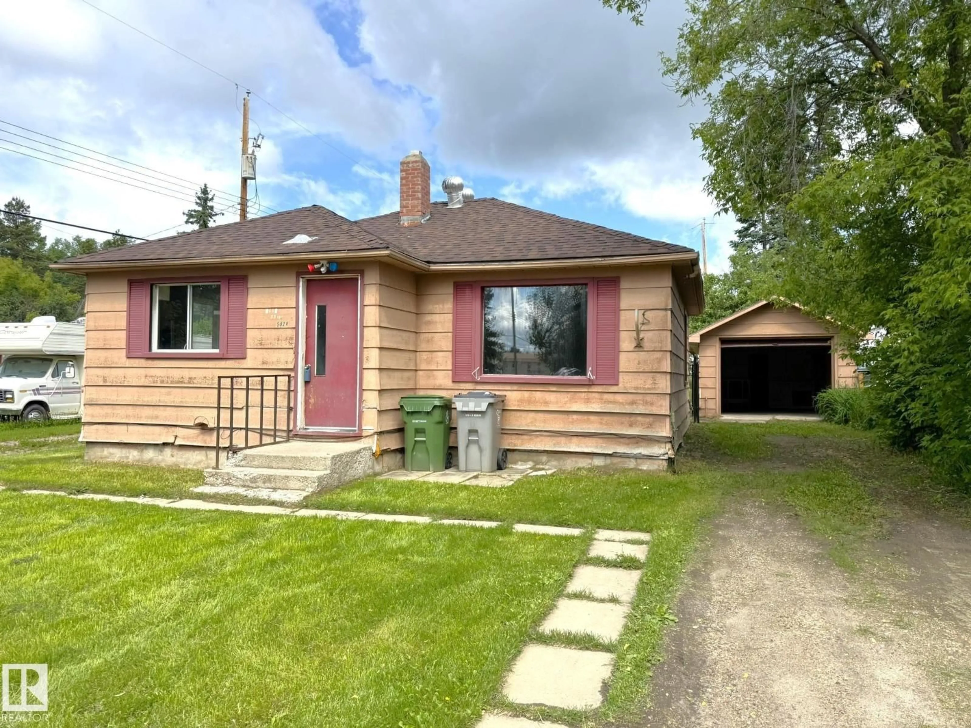 Unknown for 5028 52 AV, Breton Alberta T0C0P0
