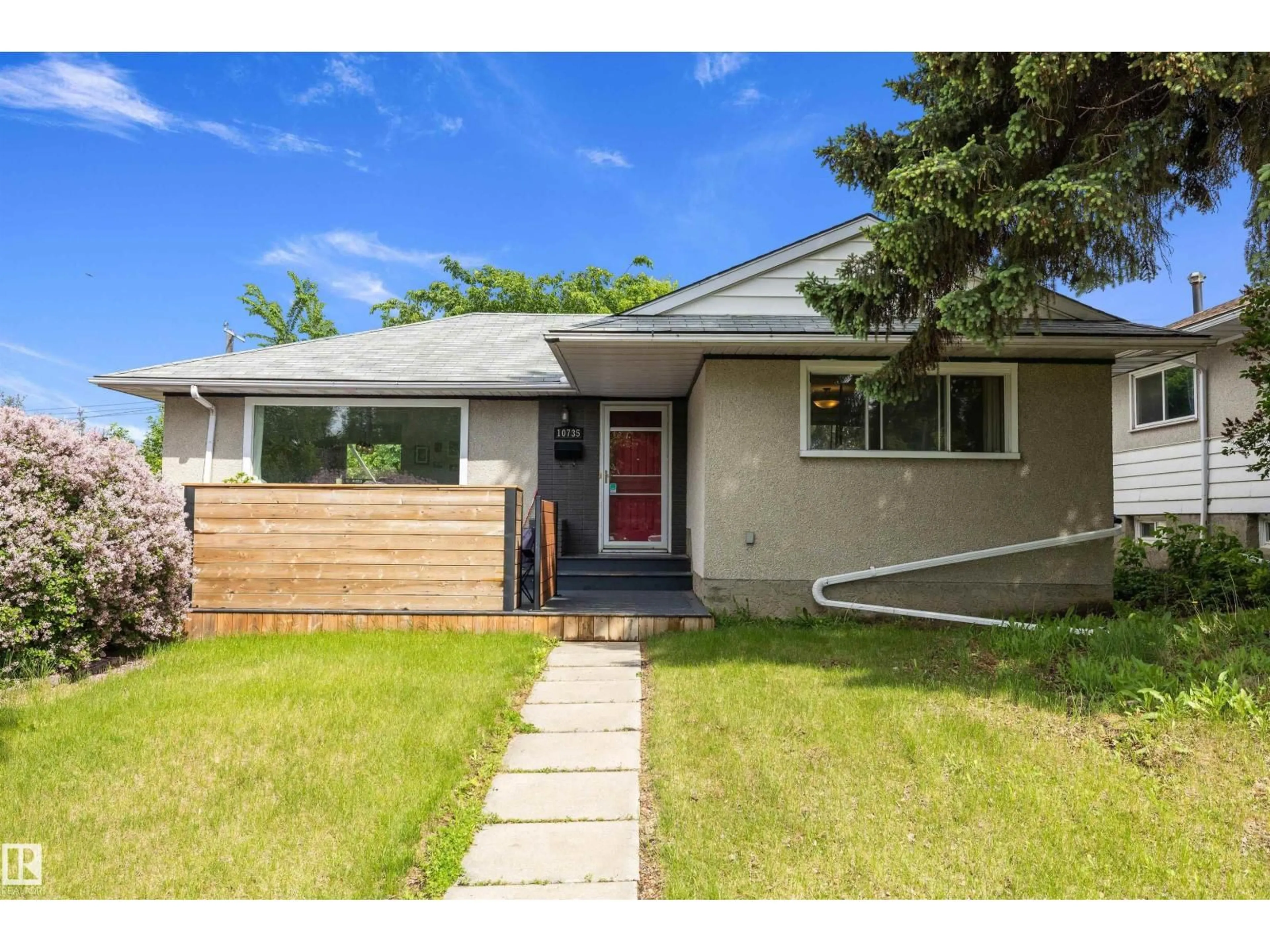 Unknown for 10735 50 ST, Edmonton Alberta T6A2E3