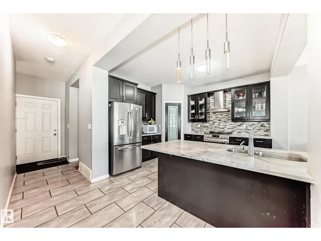 NW - 16720 61 ST, Edmonton 5
