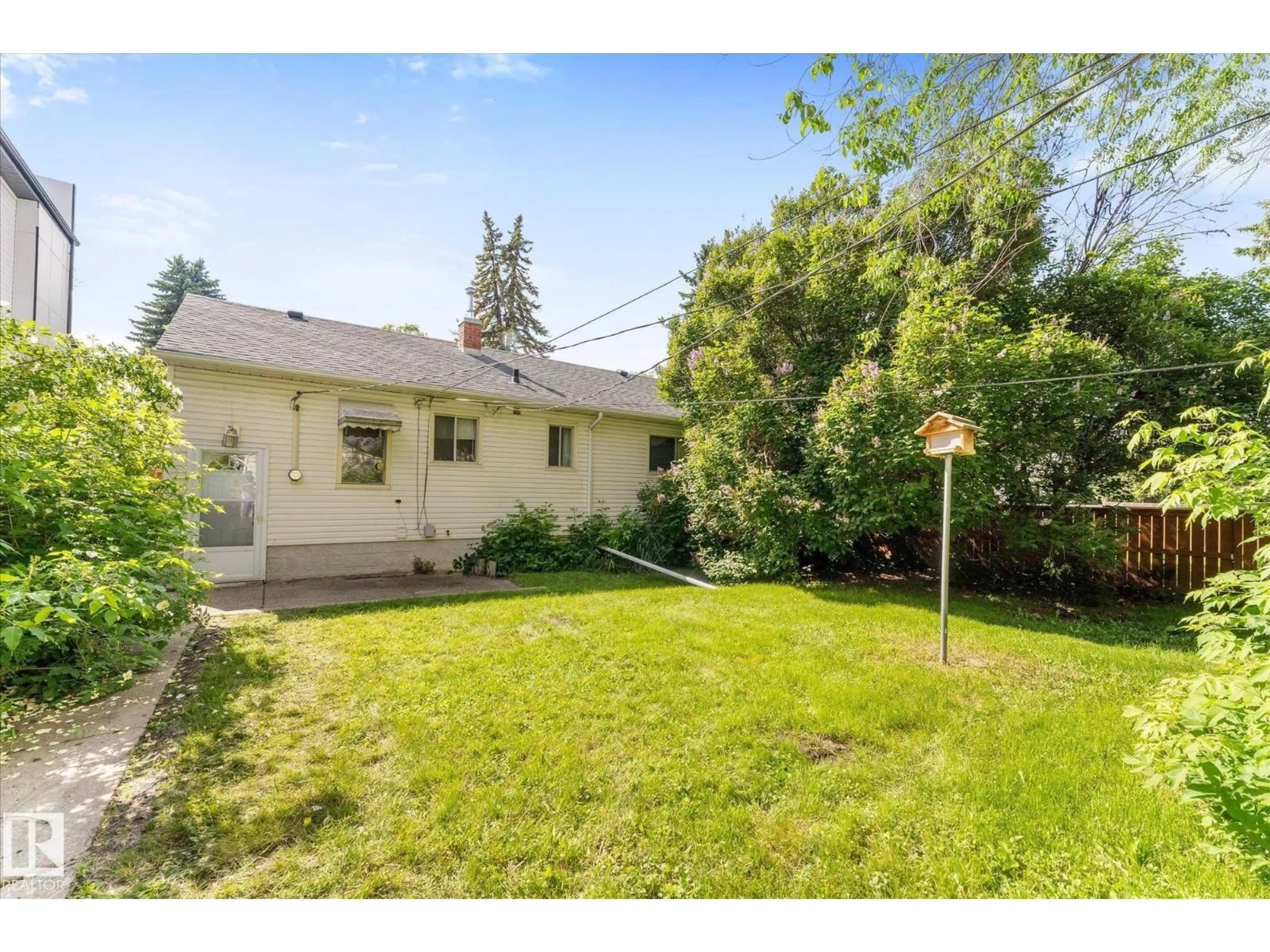 Unknown for 9315 86 ST, Edmonton Alberta T6C3E6
