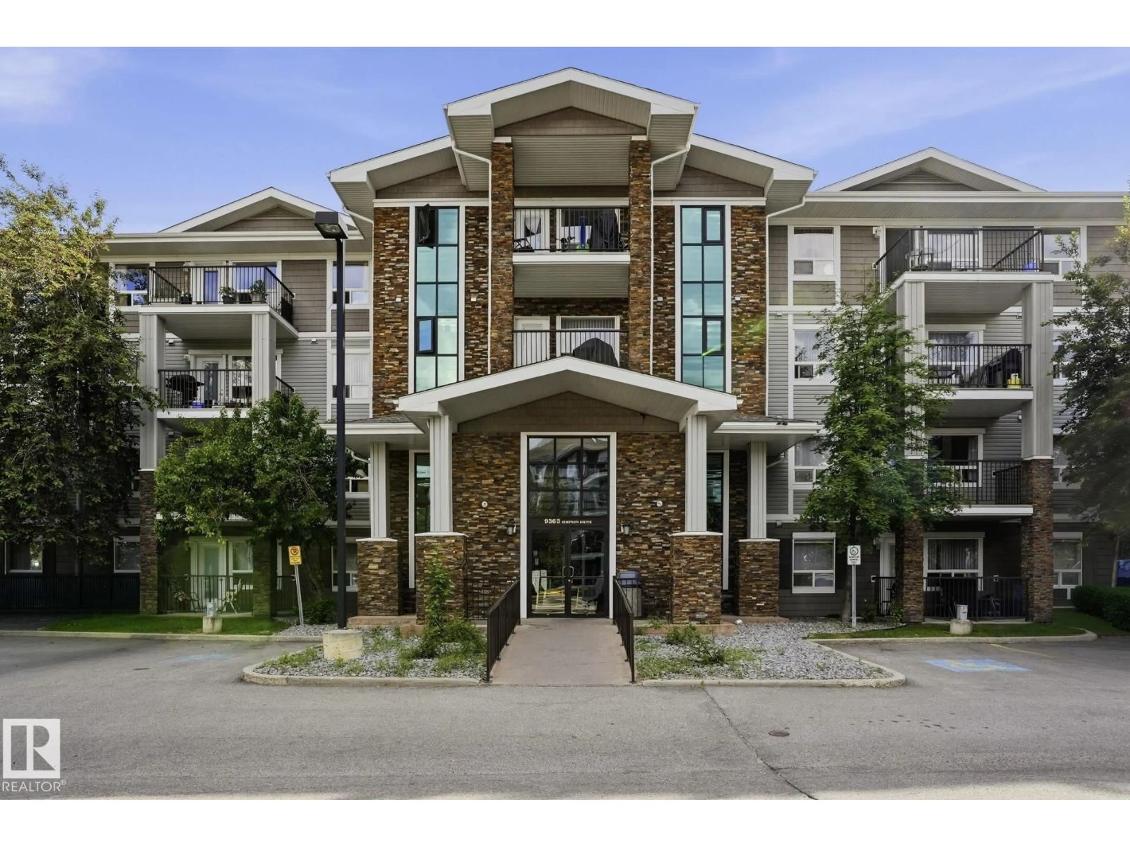 Unknown for 9363 - 1223 SIMPSON DR, Edmonton Alberta T6R0N2