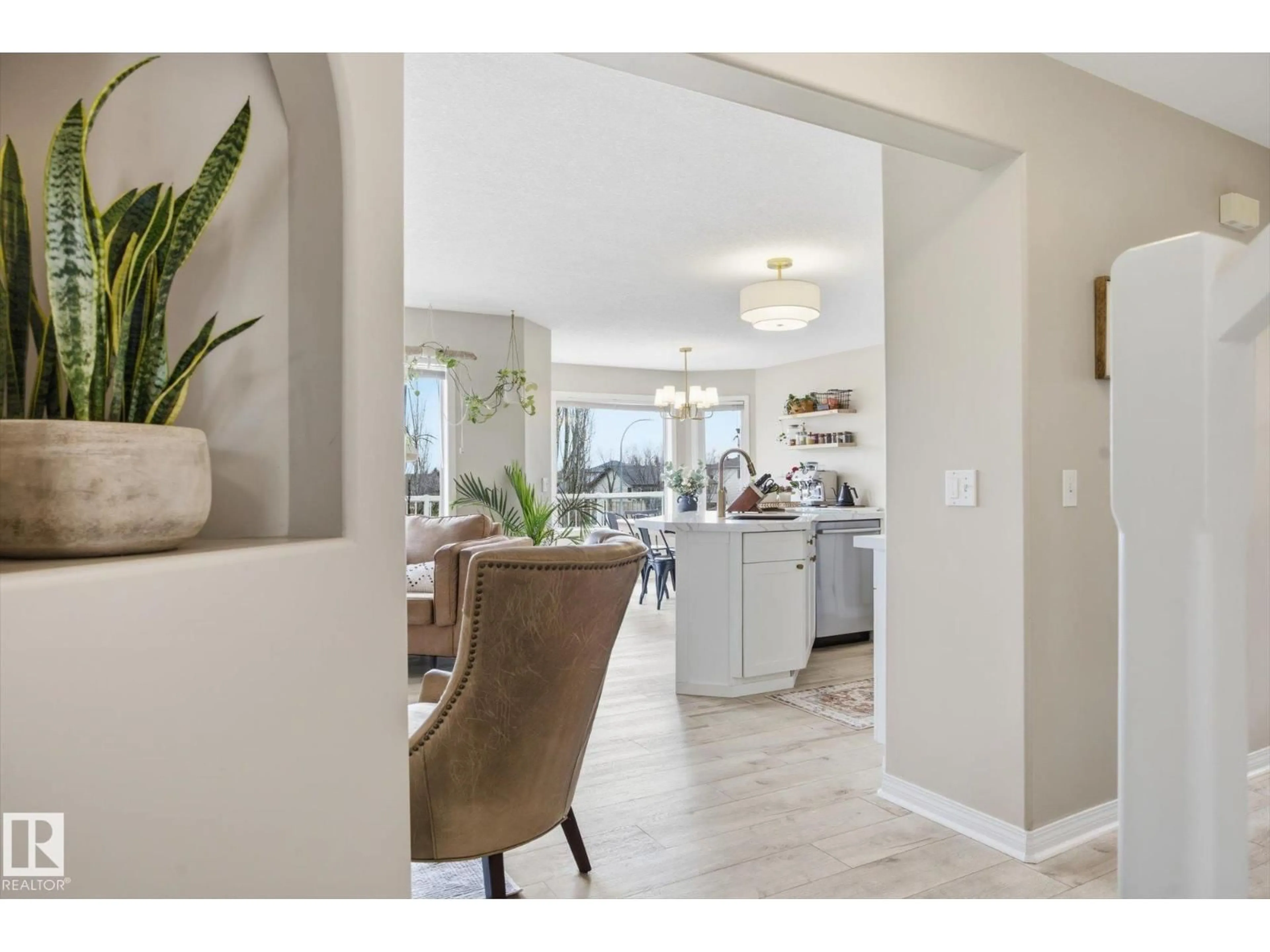 Open concept kitchen, ceramic/tile floor for 33 GRAYRIDGE CR, Stony Plain Alberta T7Z2Z3