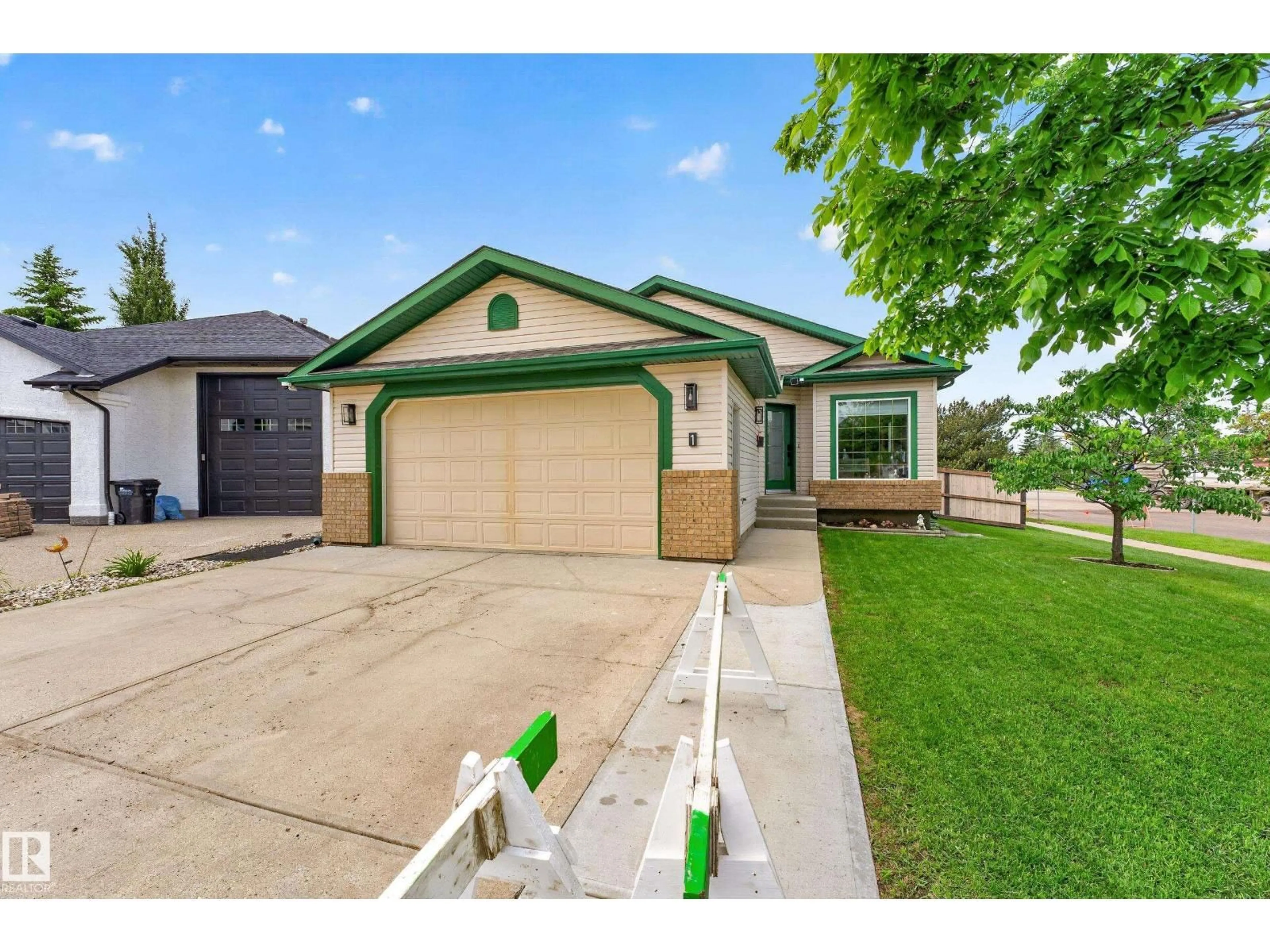 Home with vinyl exterior material, street for 1 PRIMROSE BV, Sherwood Park Alberta T8H2B8