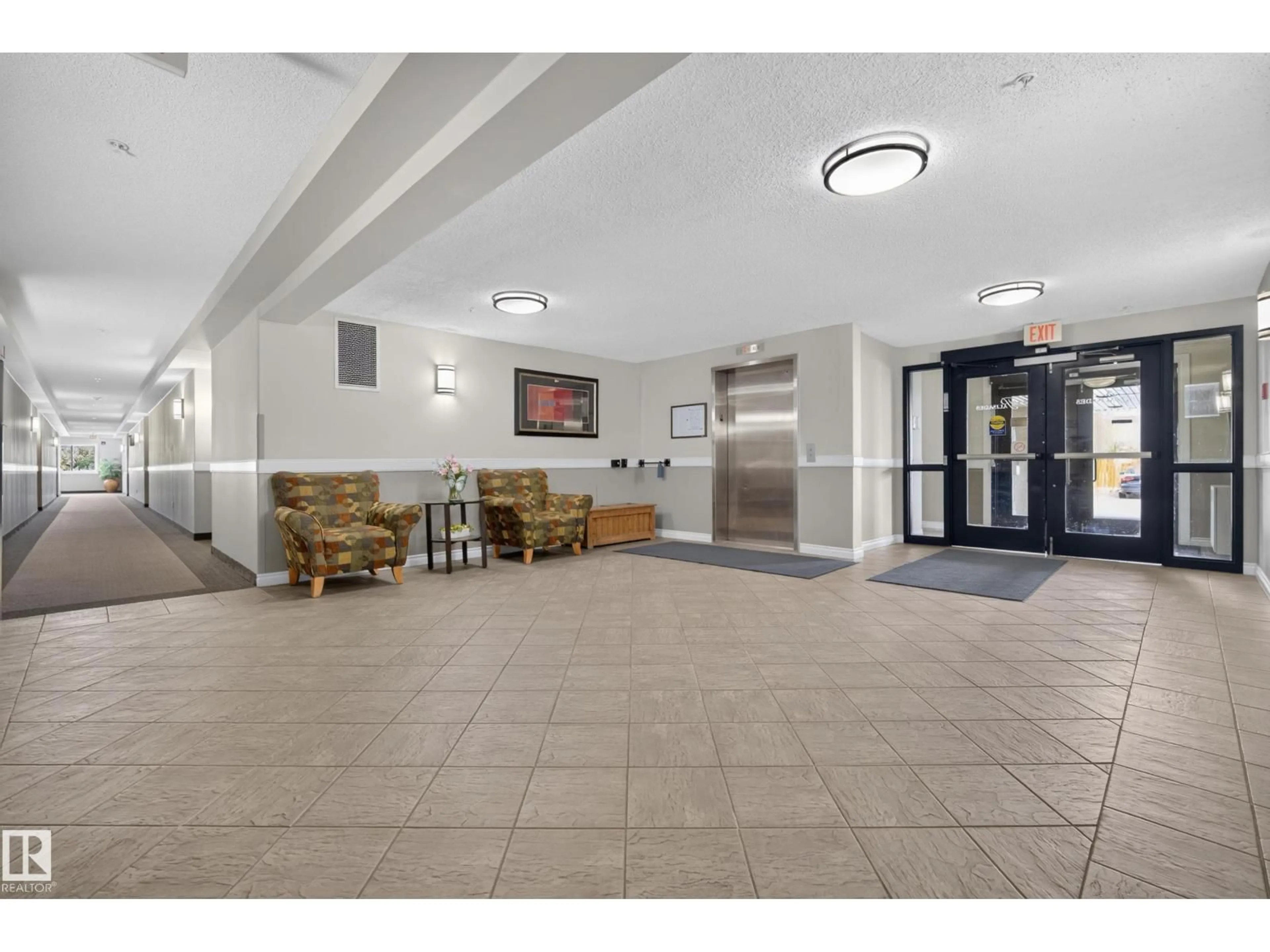 Lobby for 204A - 6 SPRUCE RIDGE DR, Spruce Grove Alberta T7X4M5