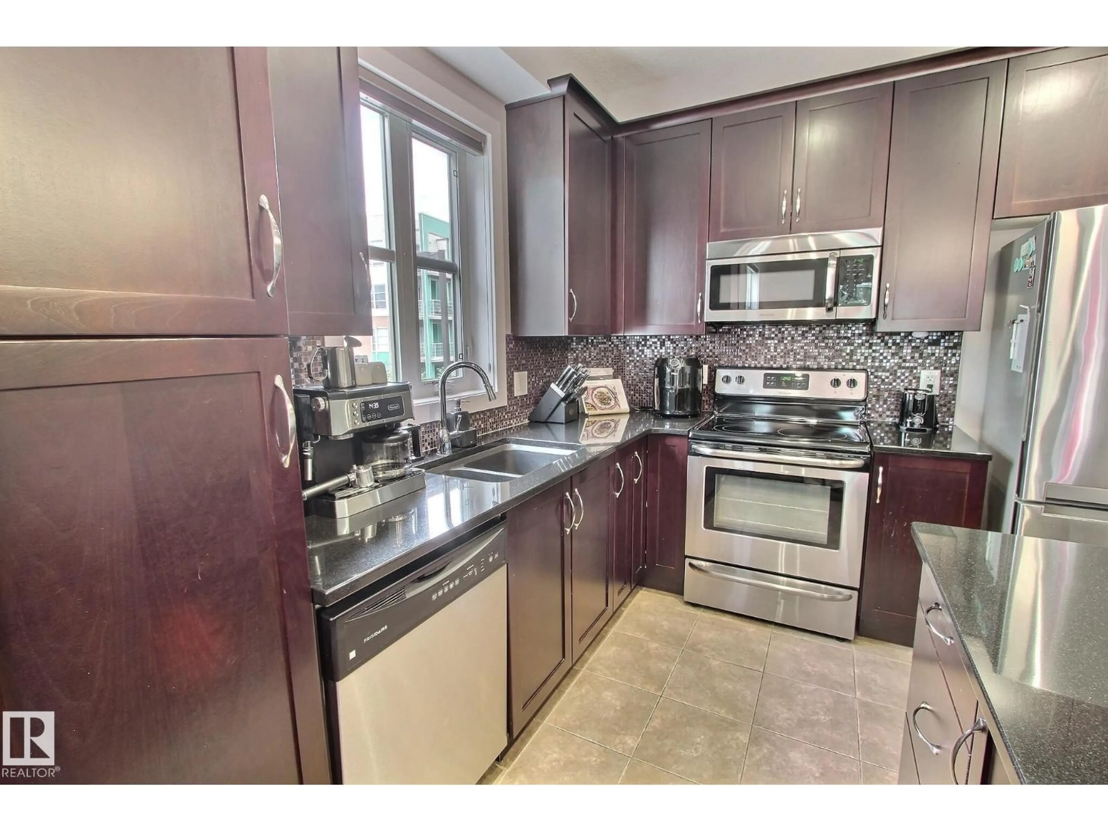 Standard kitchen, unknown for 206 - 2584 ANDERSON WY, Edmonton Alberta T6W0R2