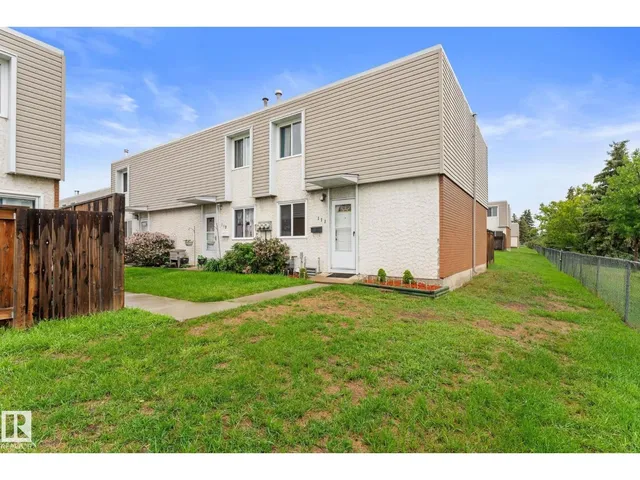 111 CORNELL CO, Edmonton 2