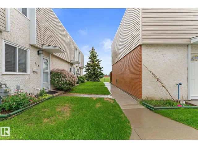 111 CORNELL CO, Edmonton 3