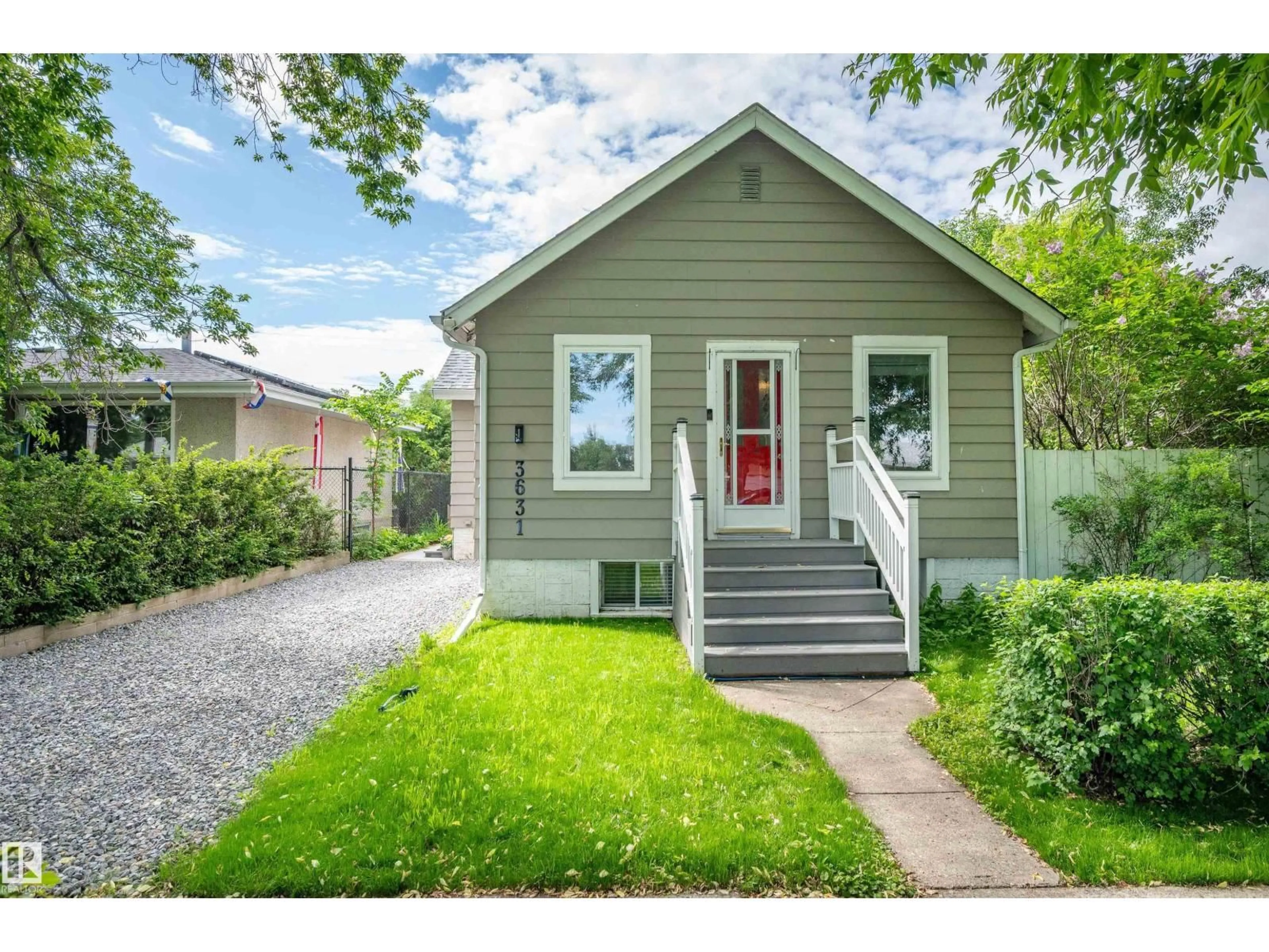 Home with vinyl exterior material, street for 3631 108 AV, Edmonton Alberta T5W0E8
