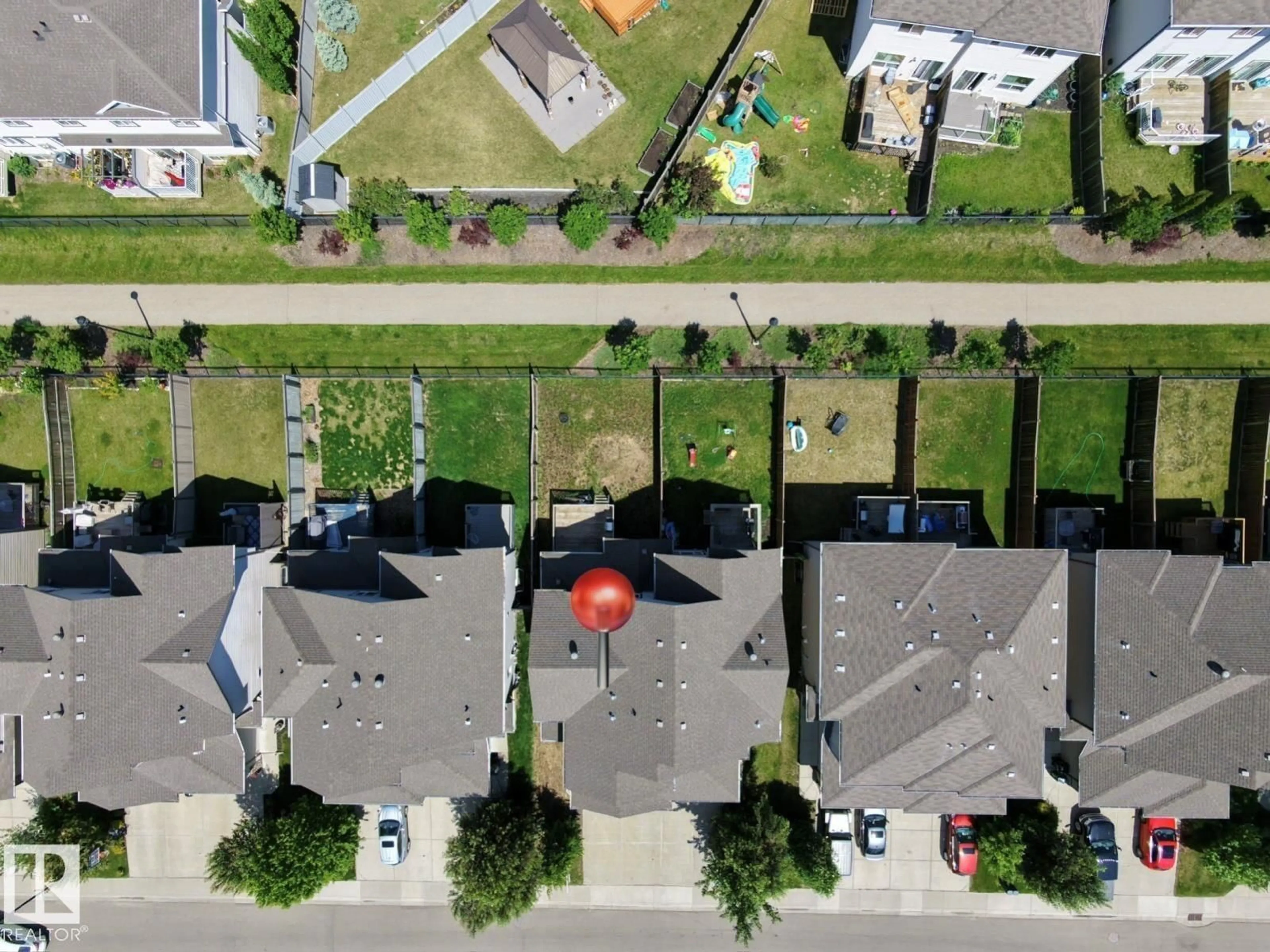 A pic from outside/outdoor area/front of a property/back of a property/a pic from drone, street for 17614 8 AVENUE SW, Edmonton Alberta T6W2X3