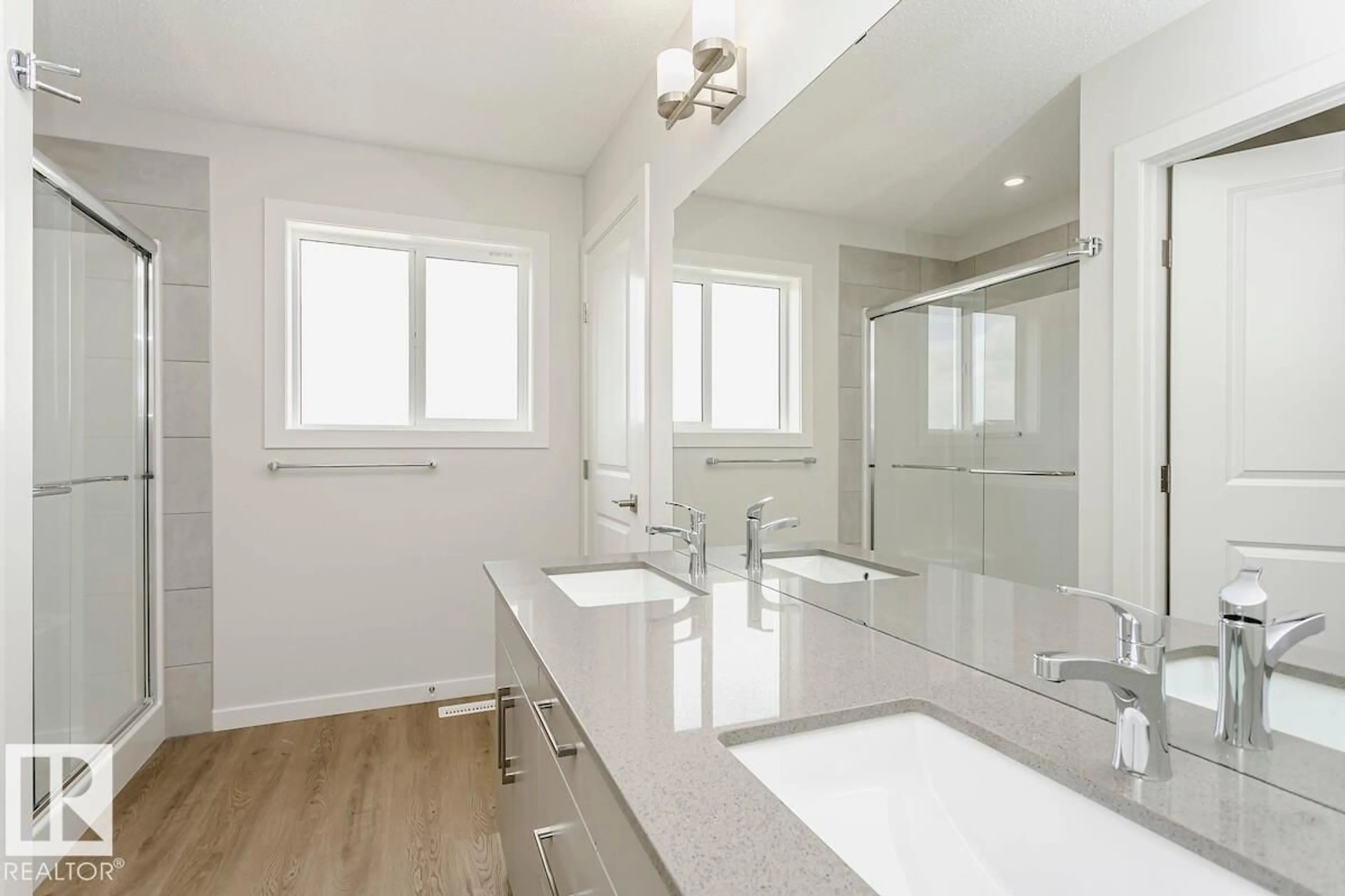 Contemporary bathroom, unknown for 29 LEAWOOD LI, Spruce Grove Alberta T7X4B8