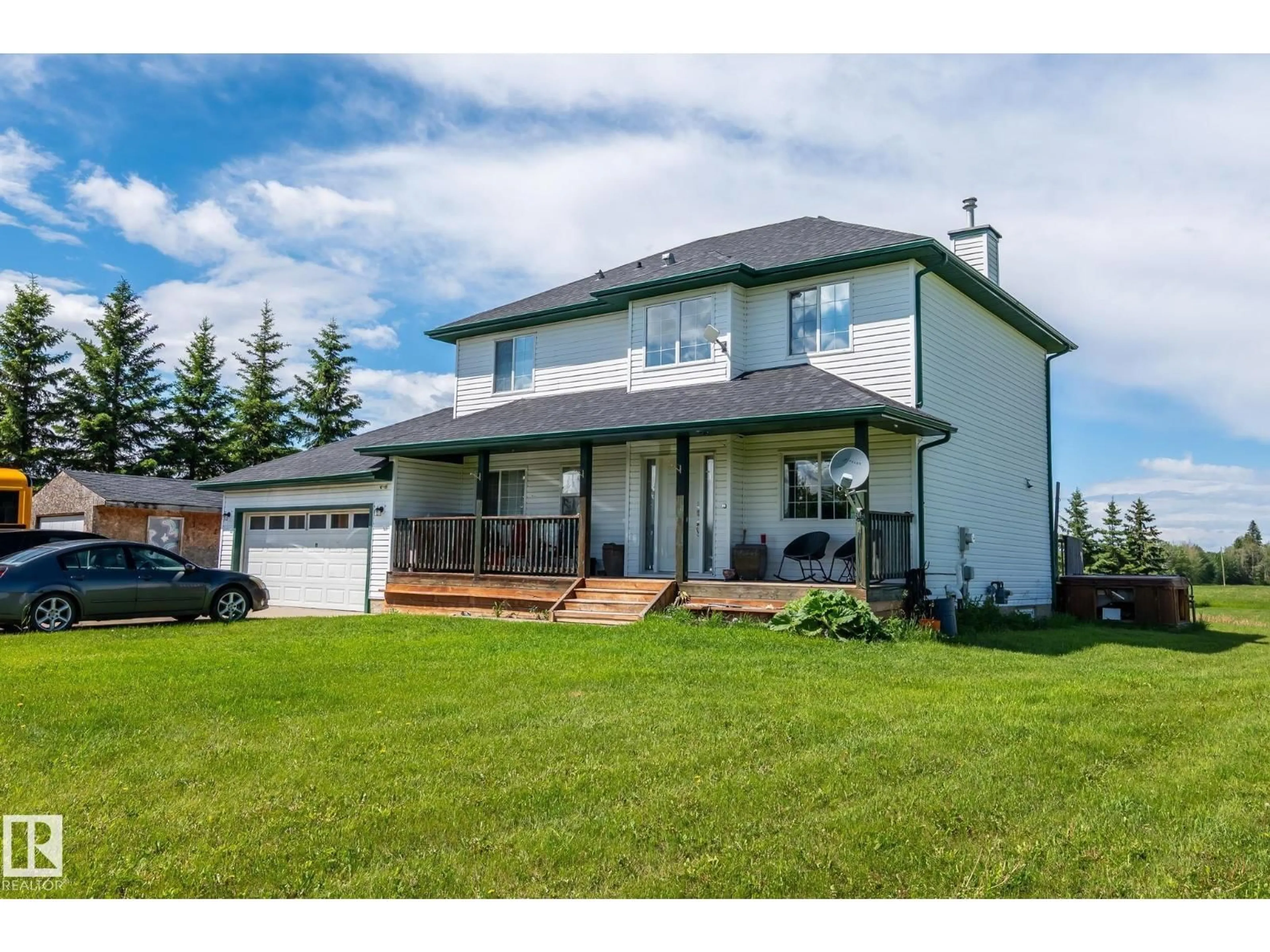 Home with vinyl exterior material, unknown for 51305 RGE ROAD 271, Rural Parkland County Alberta T7Y1G6