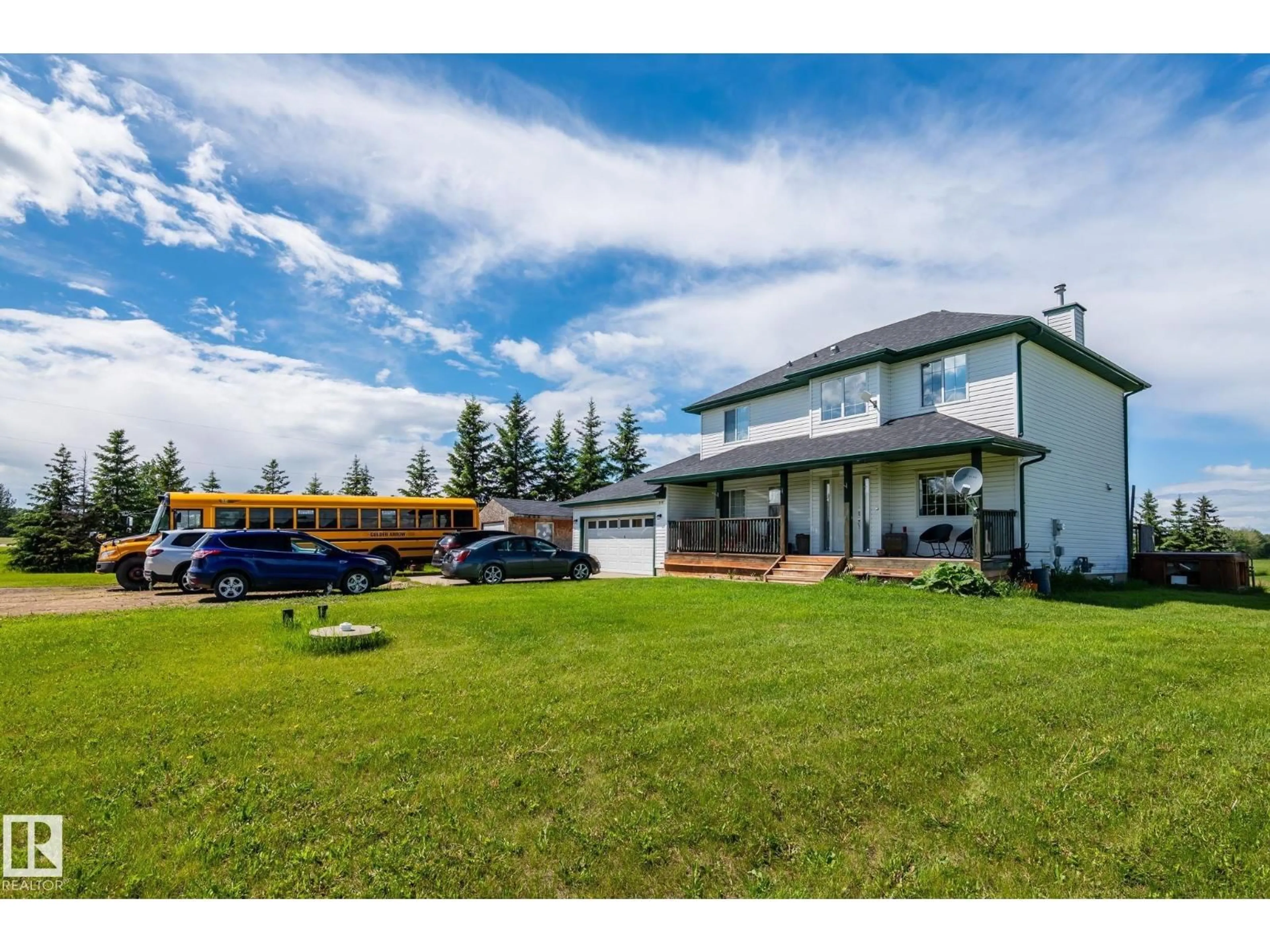 A pic from outside/outdoor area/front of a property/back of a property/a pic from drone, mountain view for 51305 RGE ROAD 271, Rural Parkland County Alberta T7Y1G6