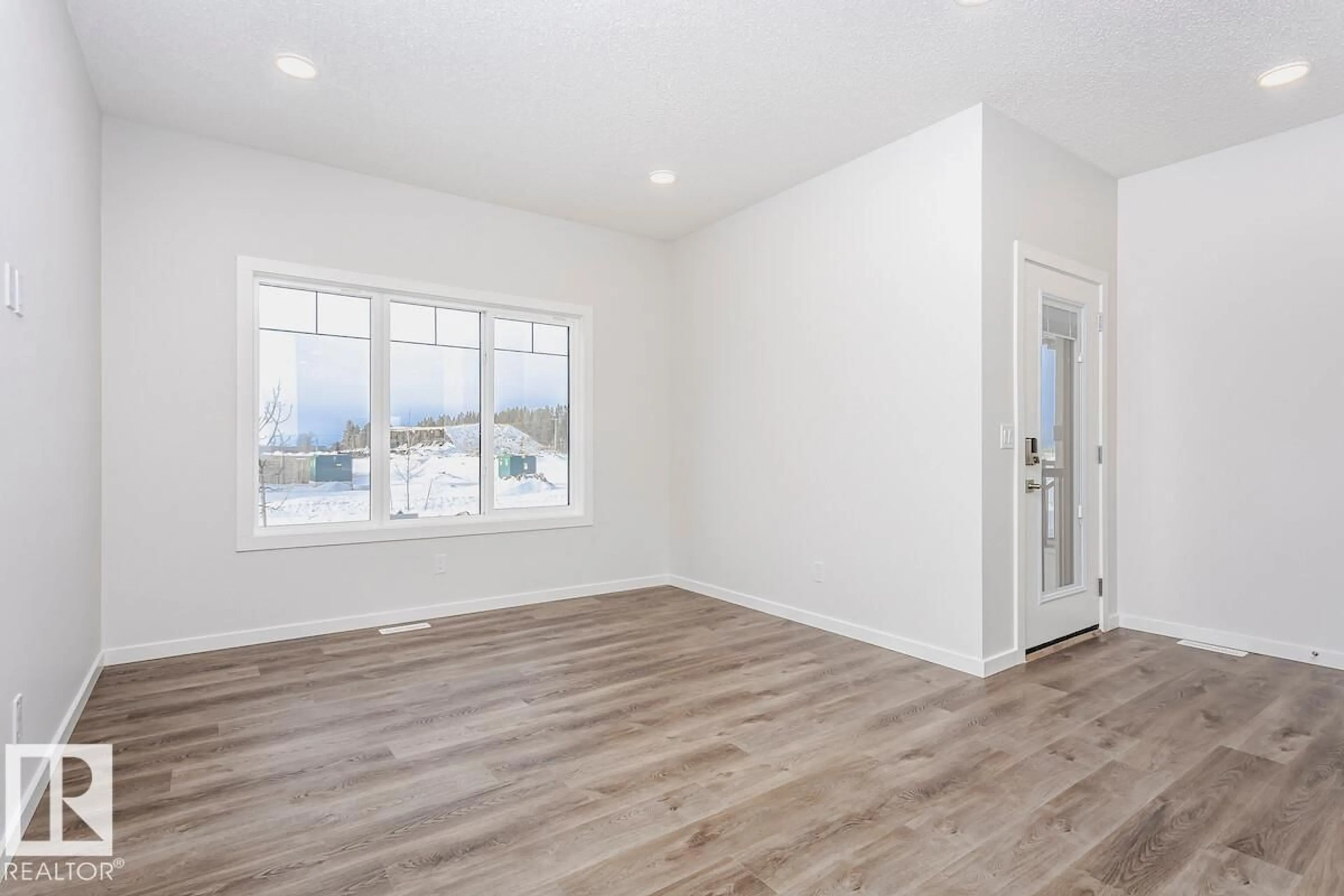 Unknown for 322 HAWTHORN WY, Leduc Alberta T9E8S8