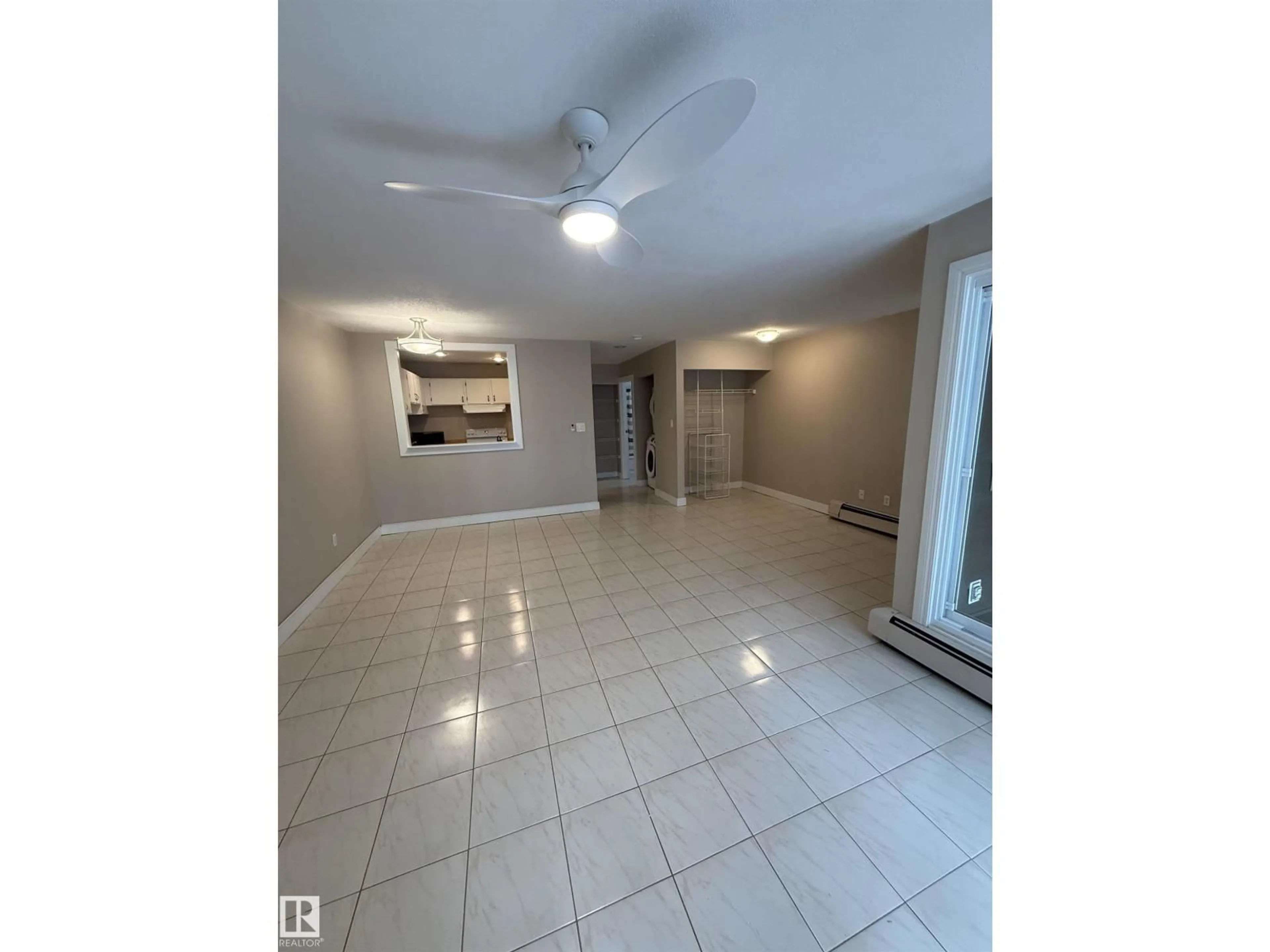 A pic of a room for 101 - 10138 116 ST, Edmonton Alberta T5K1V8