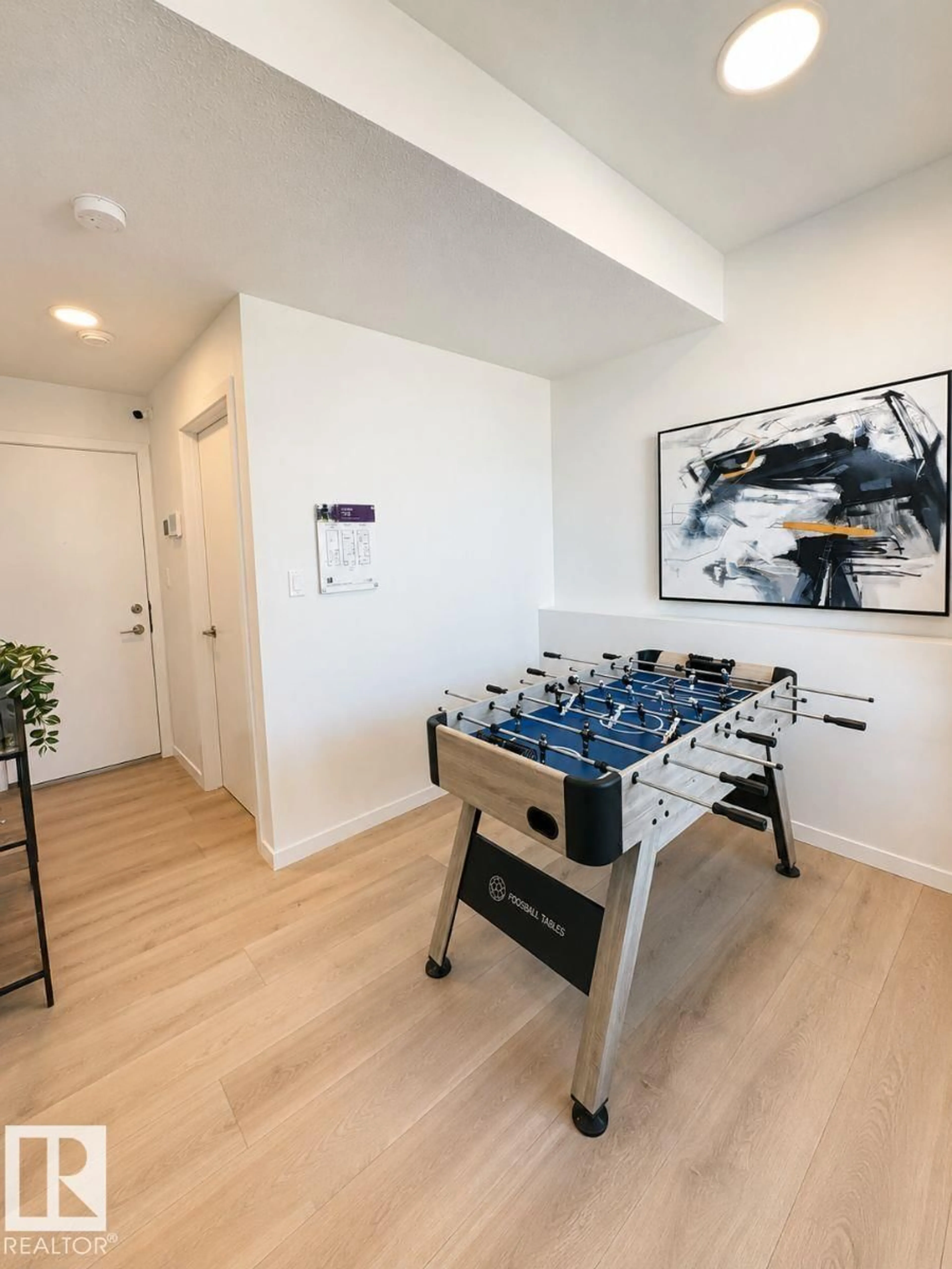 A pic of a room for 311 32 ST, Edmonton Alberta T6X3C8
