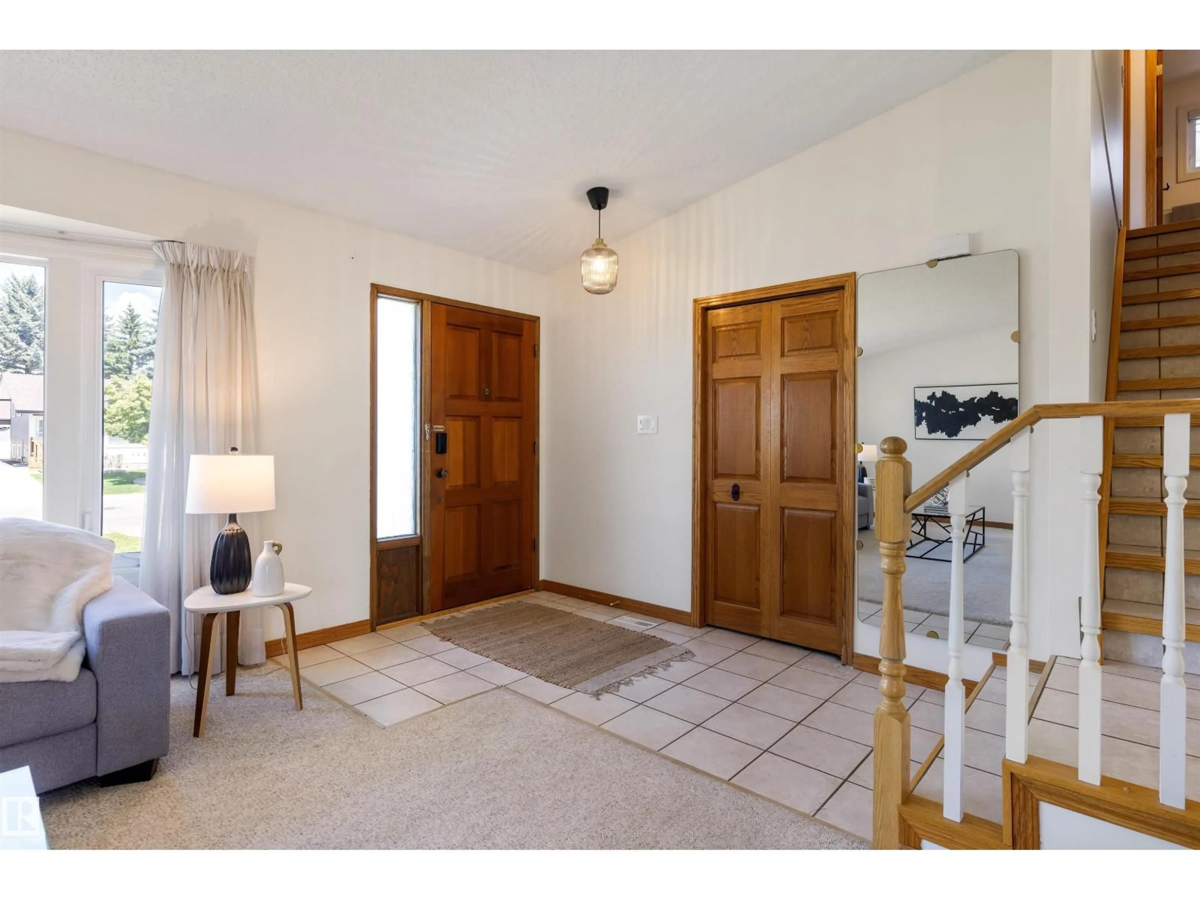 Indoor entryway for 9231 169 AV, Edmonton Alberta T5Z1W7