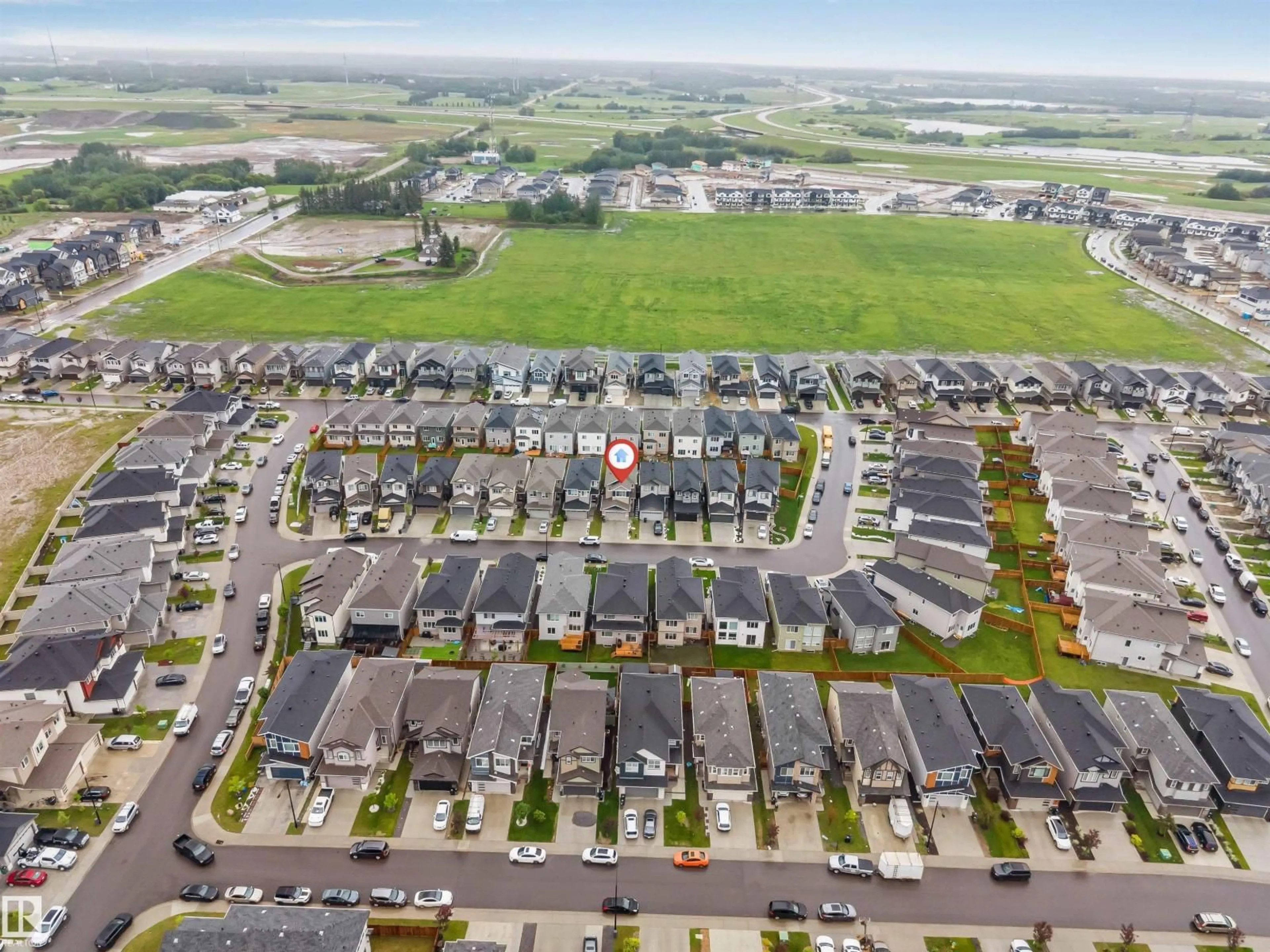 A pic from outside/outdoor area/front of a property/back of a property/a pic from drone, street for 1647 13 ST, Edmonton Alberta T6T2N5