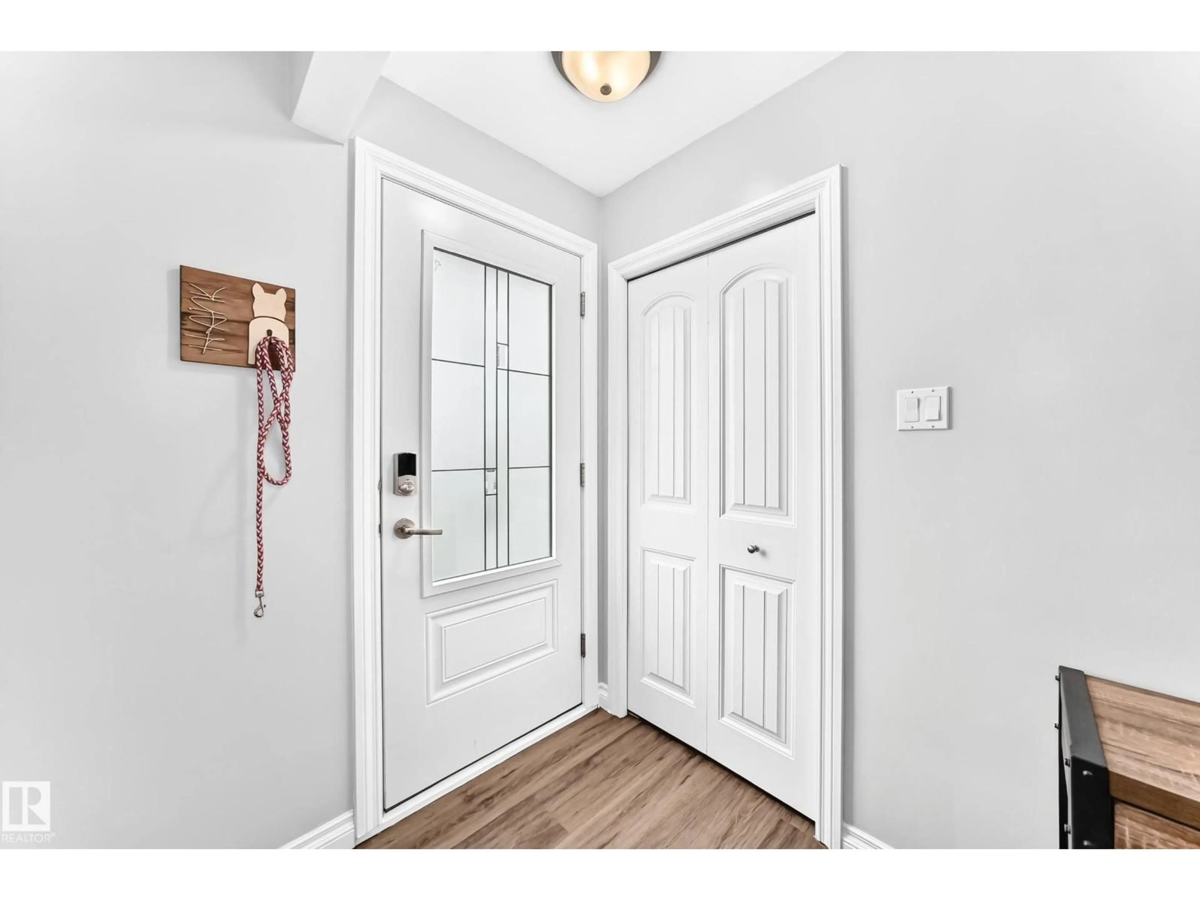 Indoor entryway for NW - 8751 155 ST, Edmonton Alberta T5R1W1