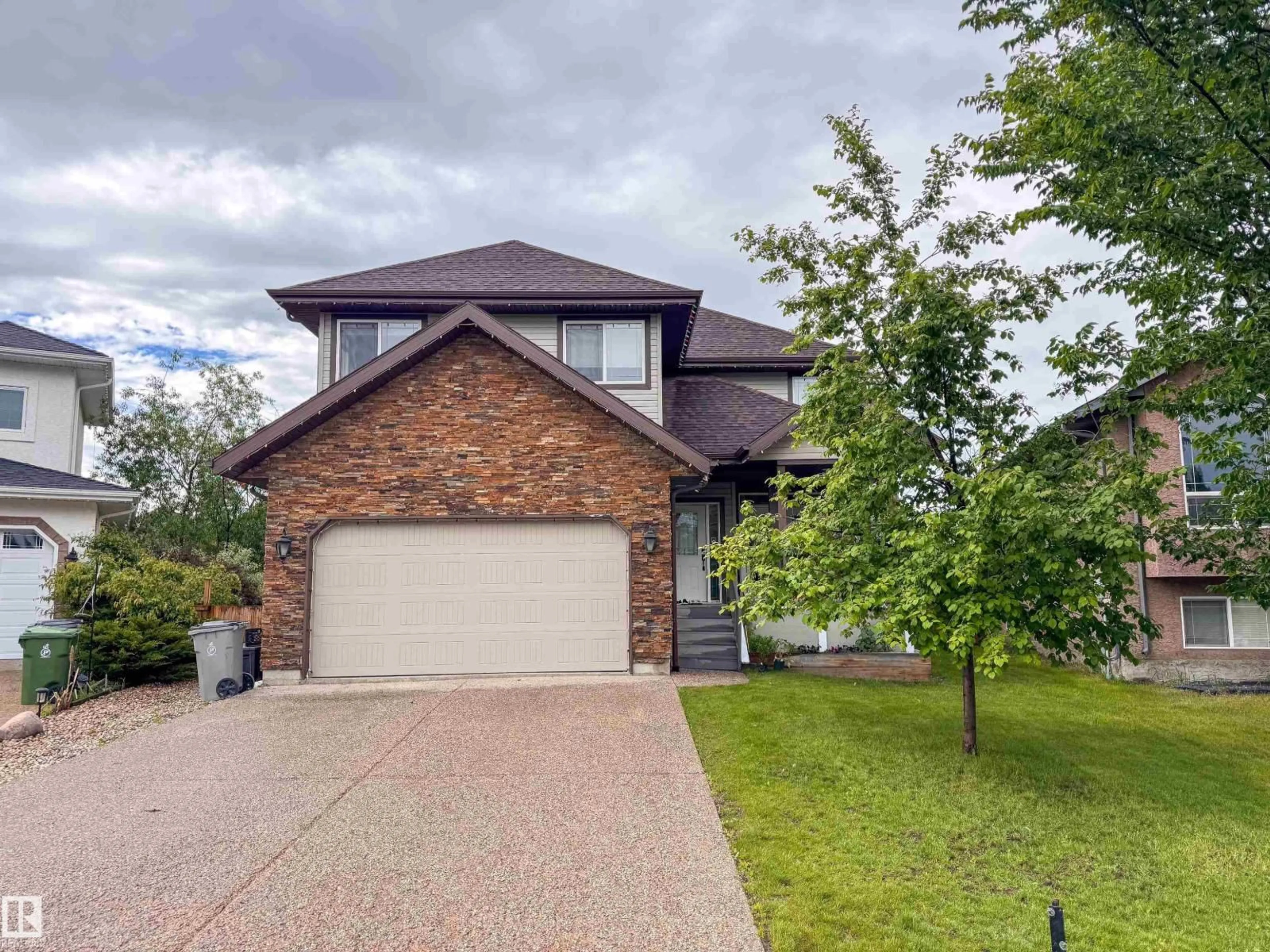 Unknown for 9720 102 AV, Morinville Alberta T8R0C8
