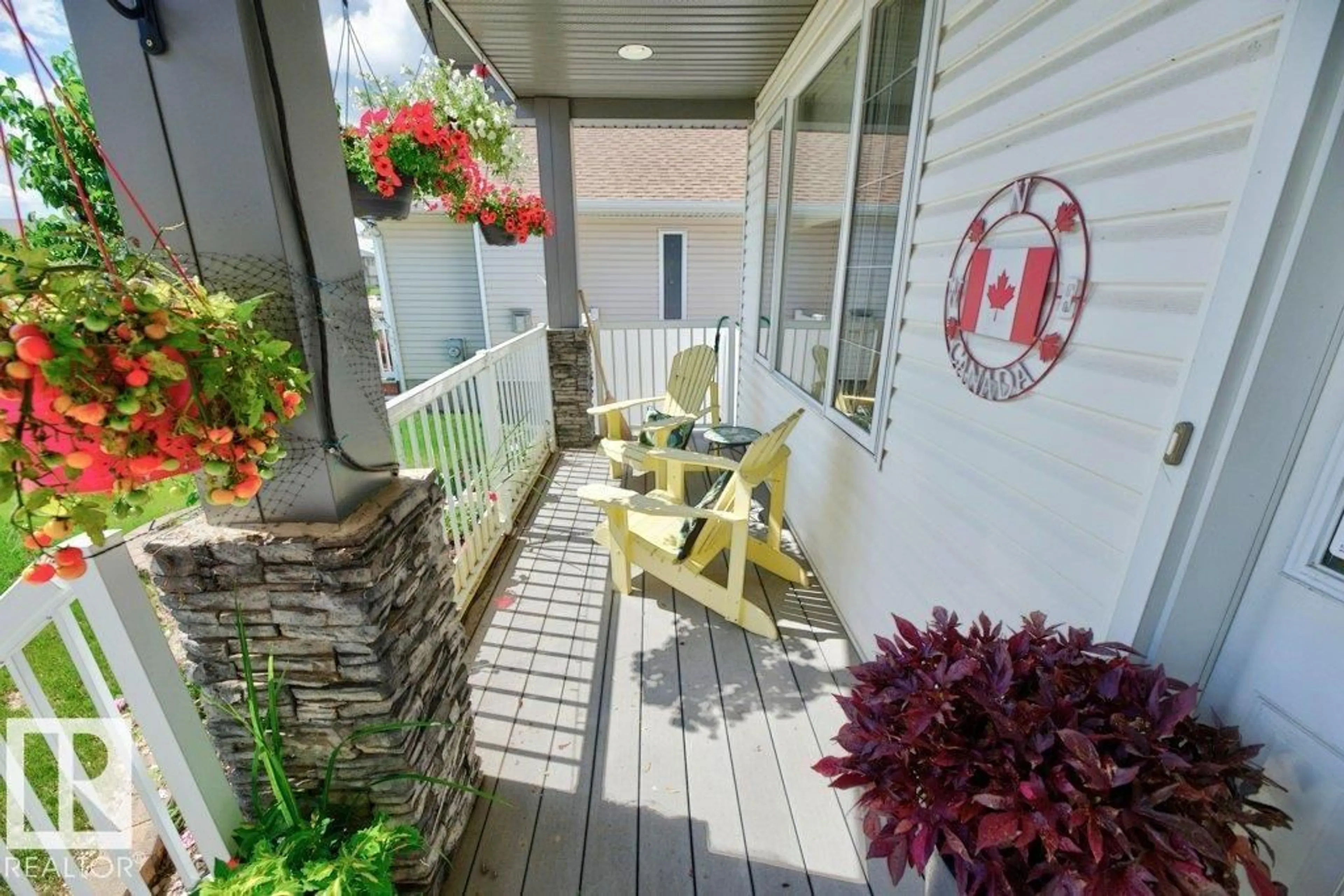 Patio, street for 5528 43 ST, Lamont Alberta T0B2R0