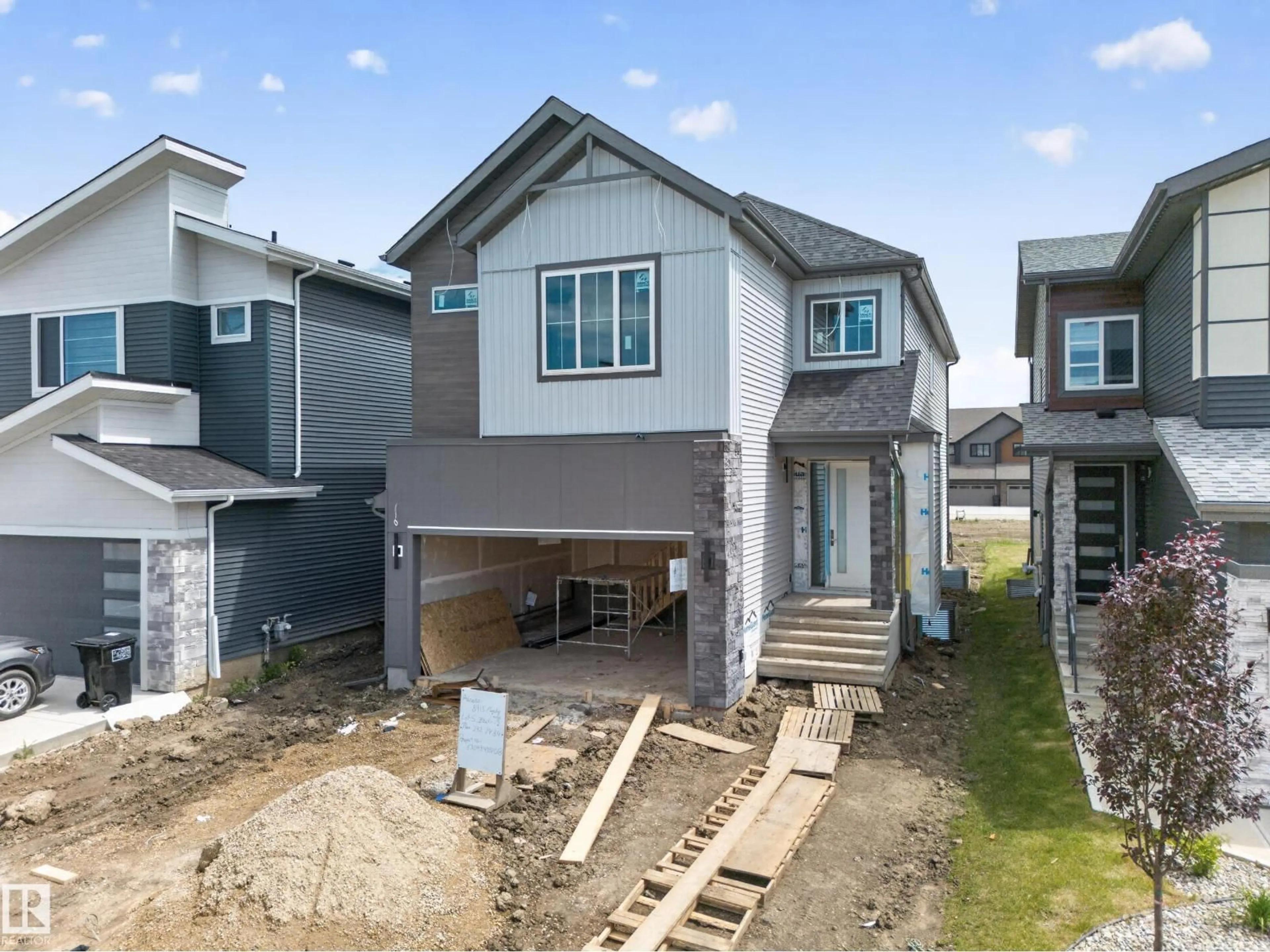 Unknown for 8915 MAYDAY WY, Edmonton Alberta T6X3E9