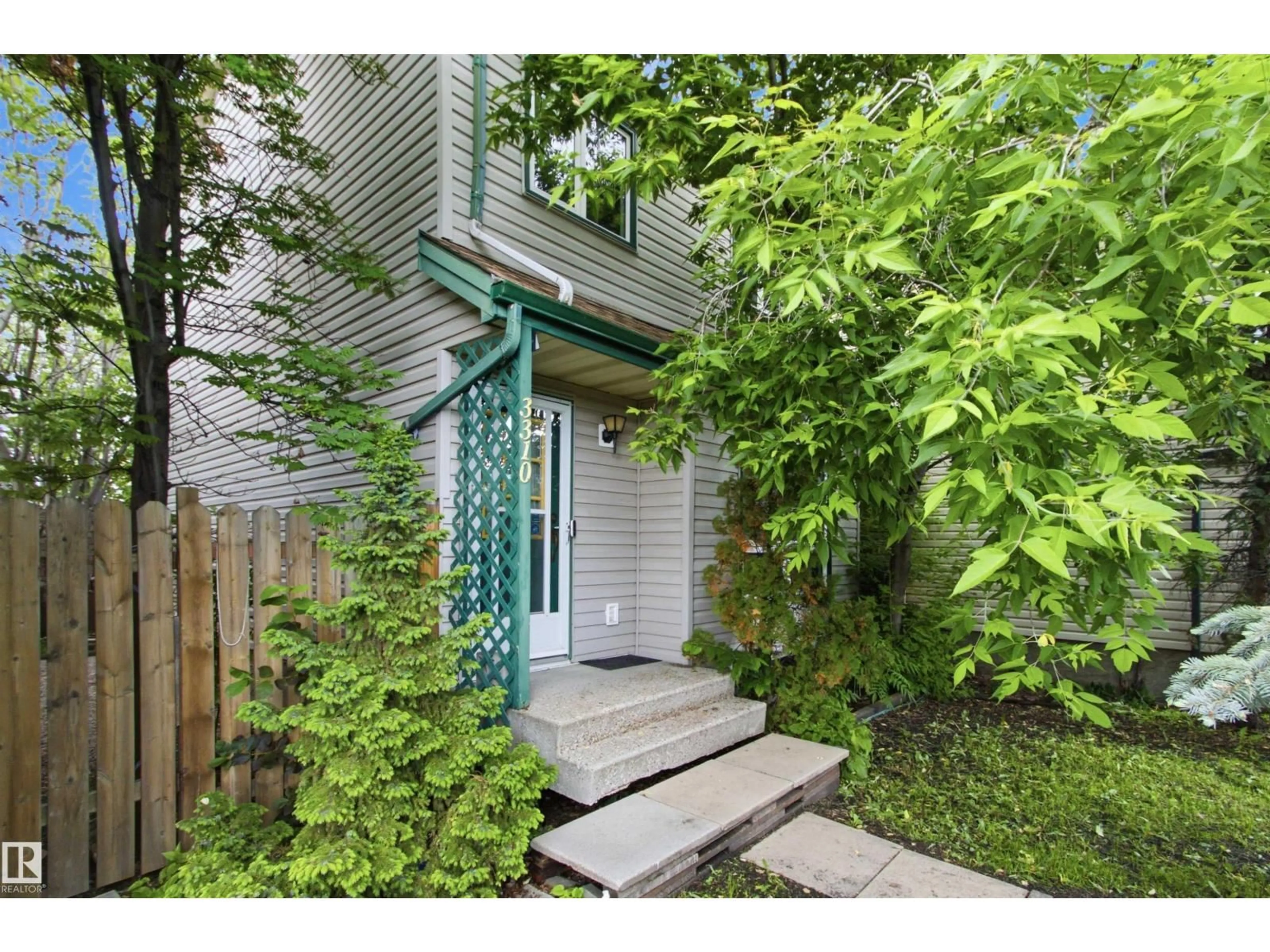 Unknown for 3310 48 ST, Edmonton Alberta T6L4J1