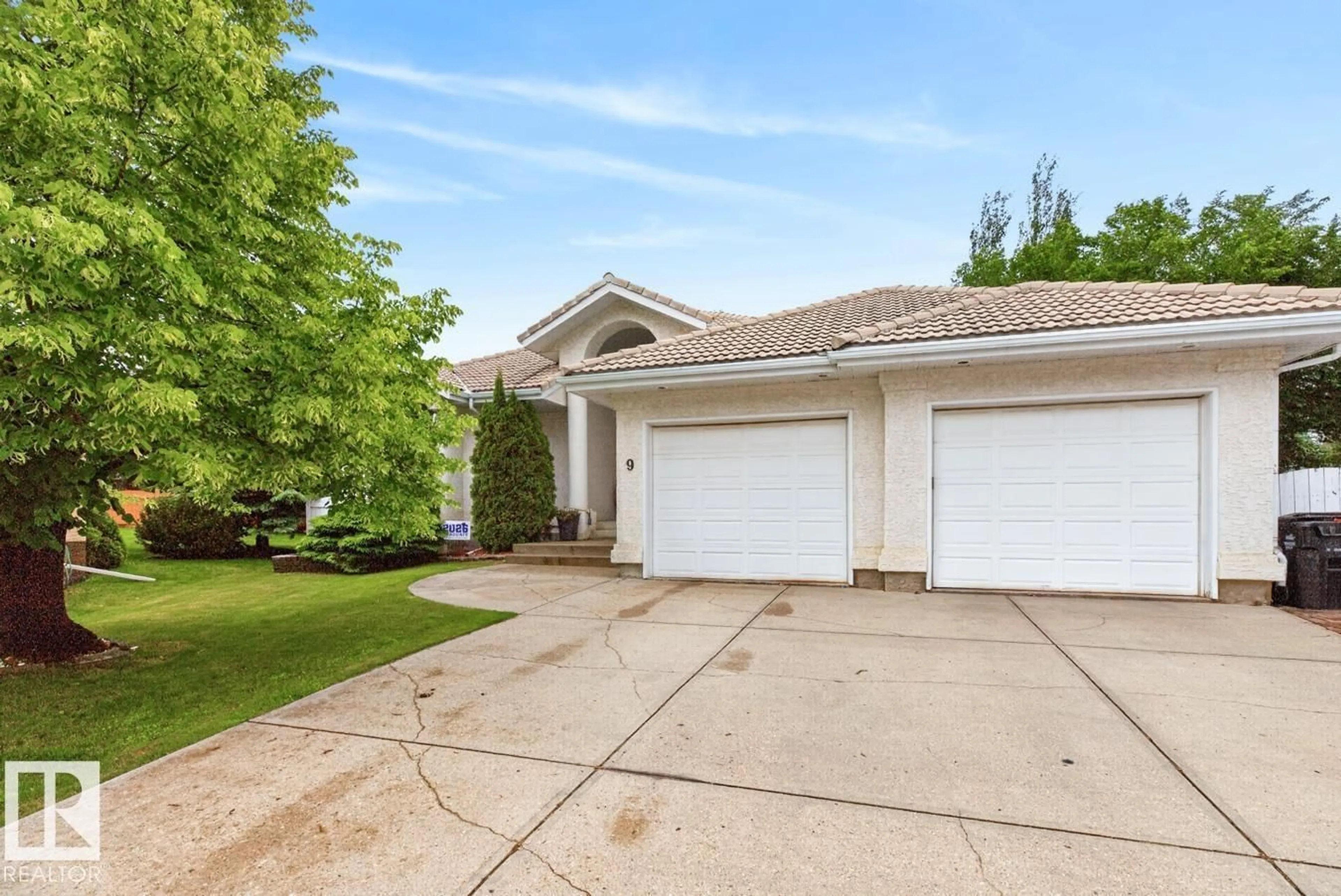 Unknown for 9 BAKER PL, Leduc Alberta T9E6N8