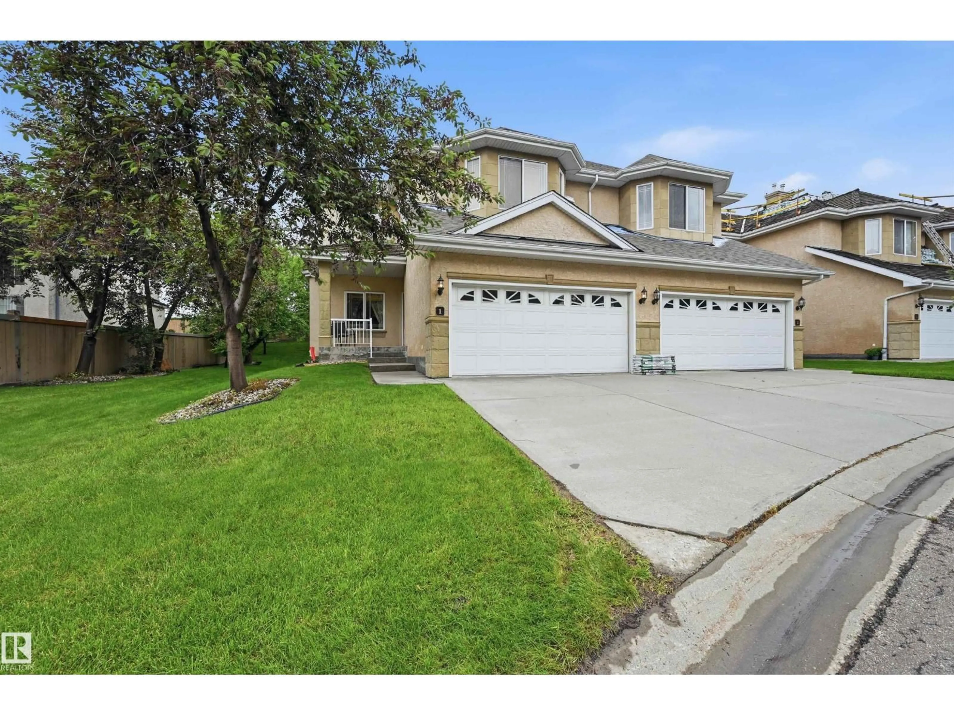 Unknown for 577 BUTTERWORTH WY, Edmonton Alberta T6R2Y2