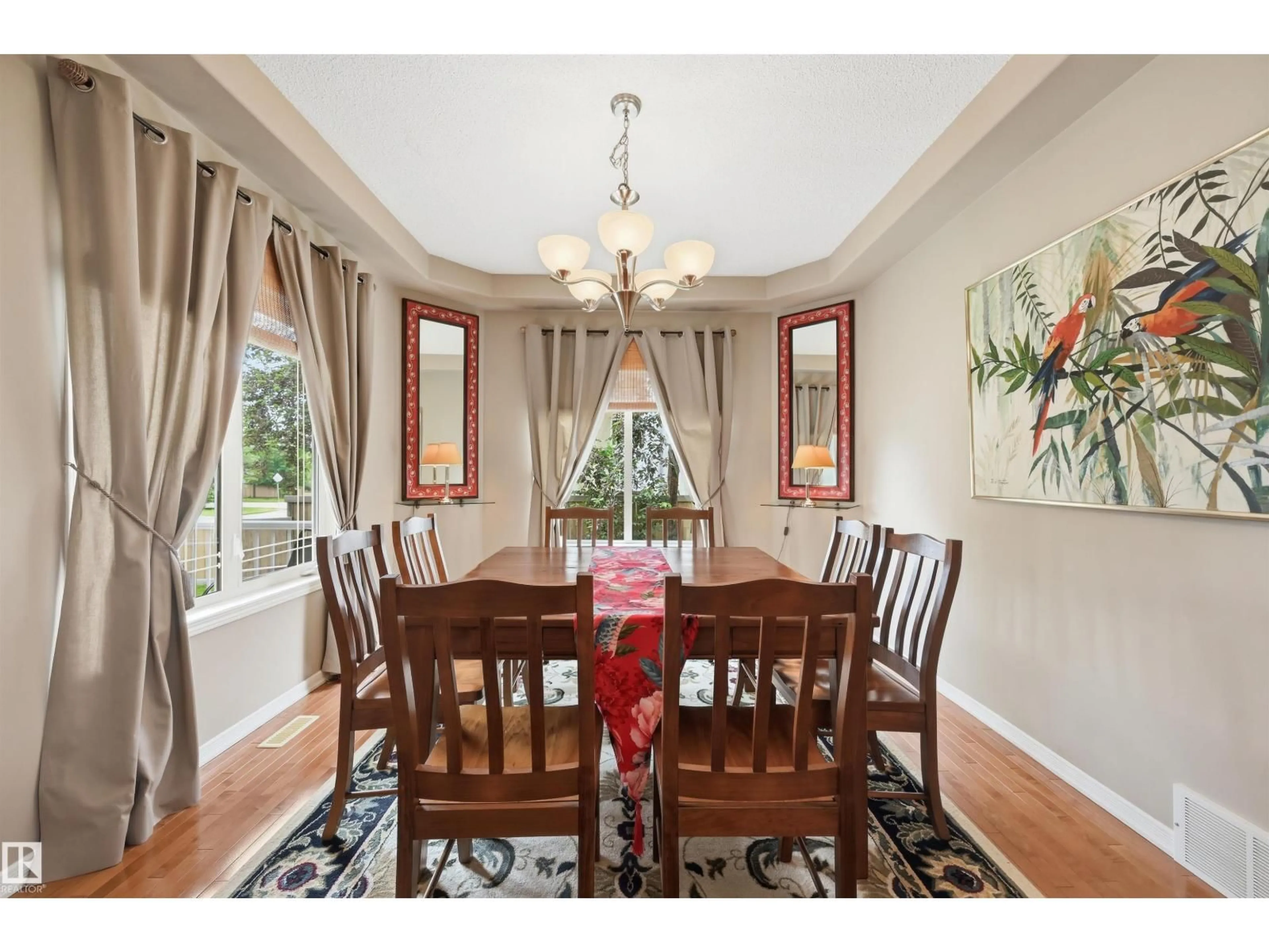 Dining room, wood/laminate floor for 577 BUTTERWORTH WY, Edmonton Alberta T6R2Y2